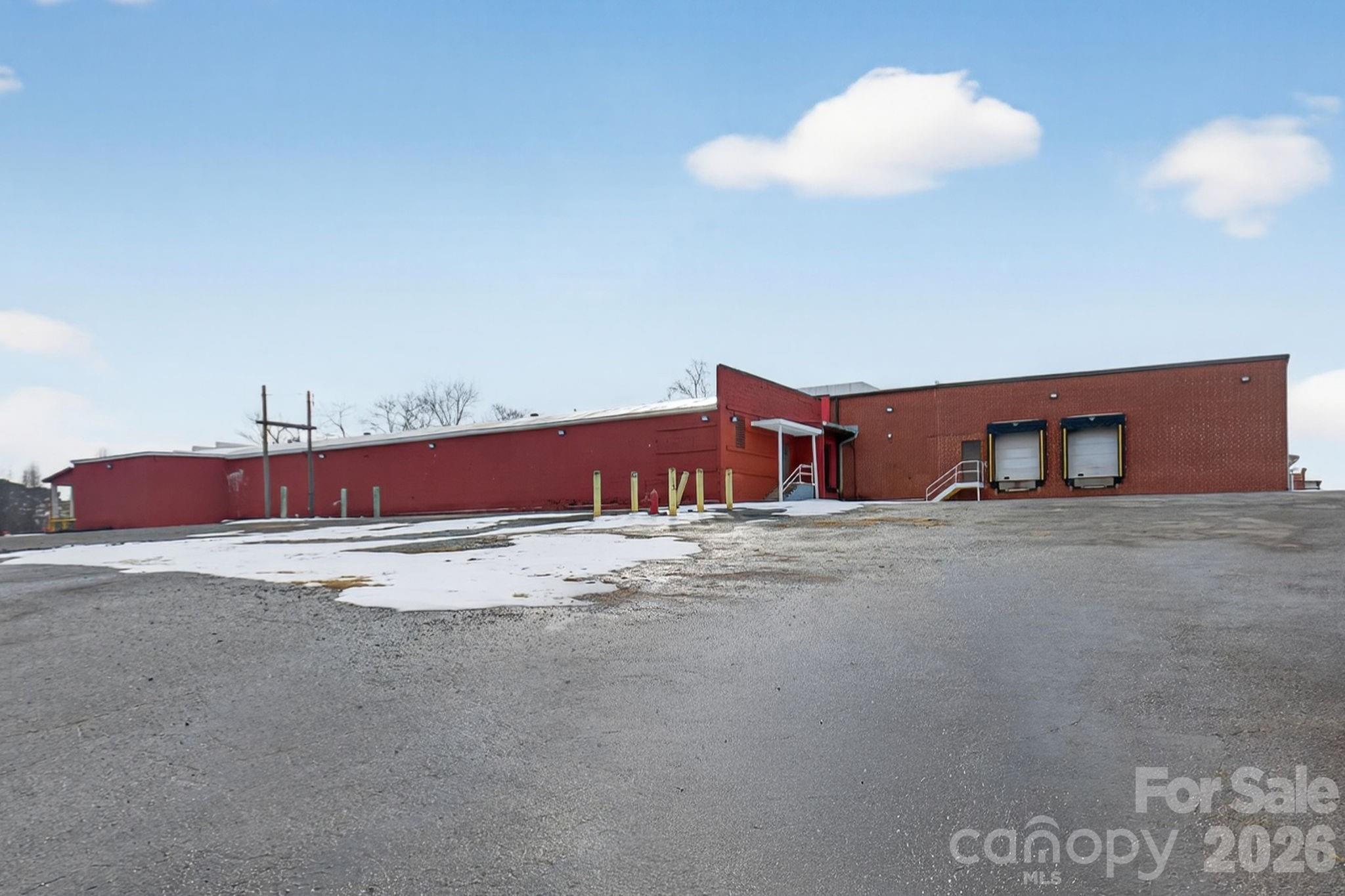 2146 Highland Avenue Property Photo 29