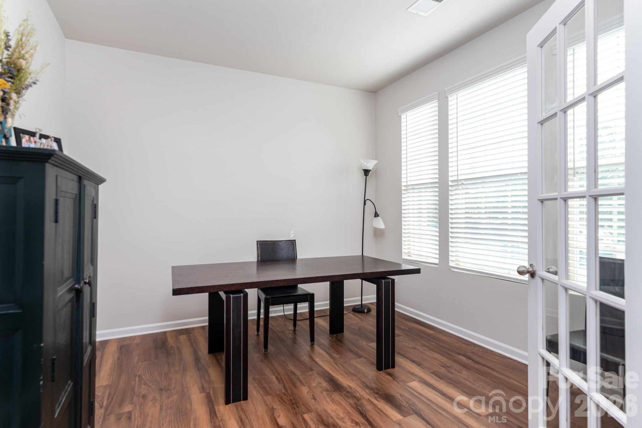 11316 Westbranch Parkway Property Photo 2