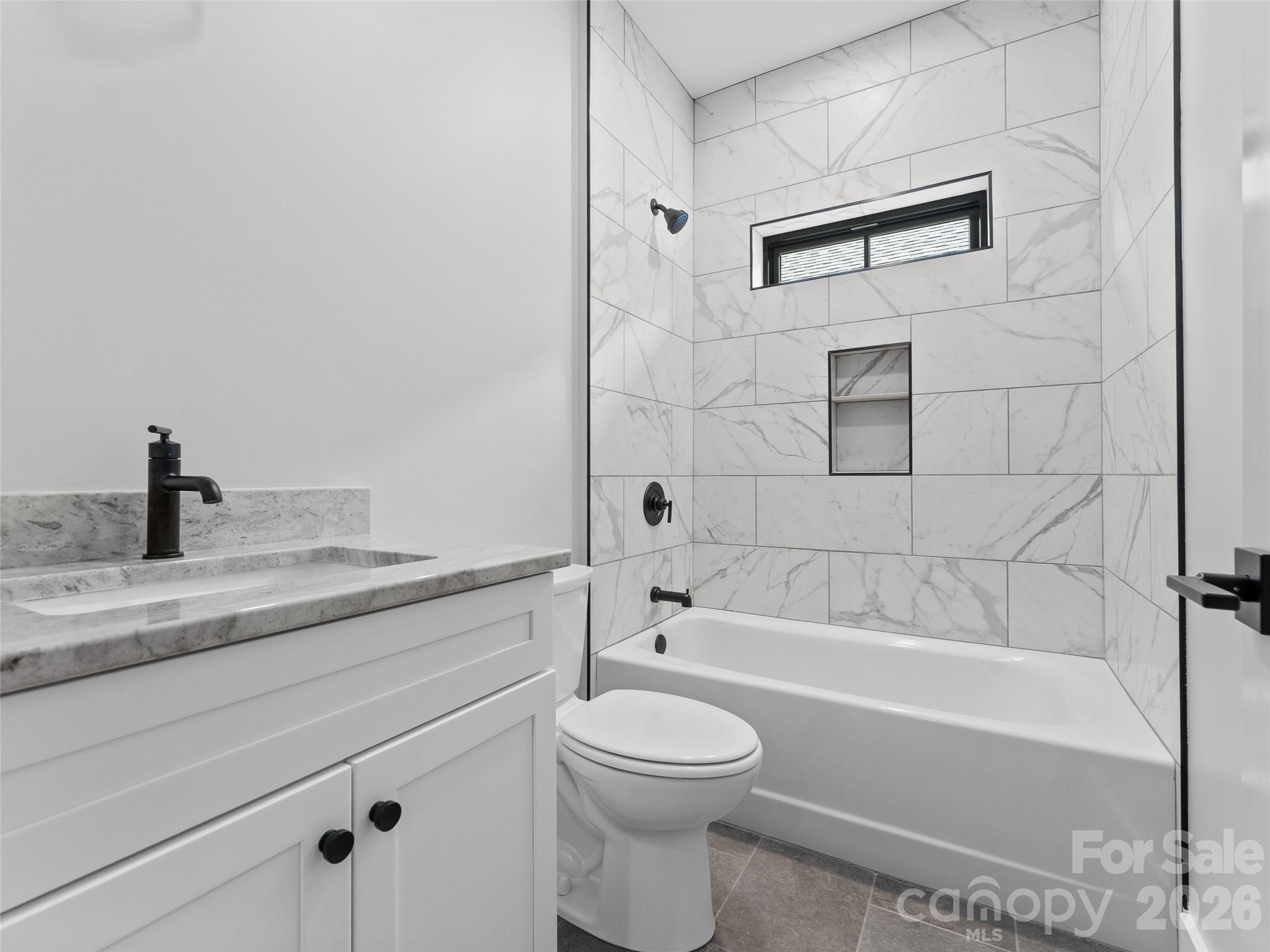 306 Gallimore Road Property Photo 6