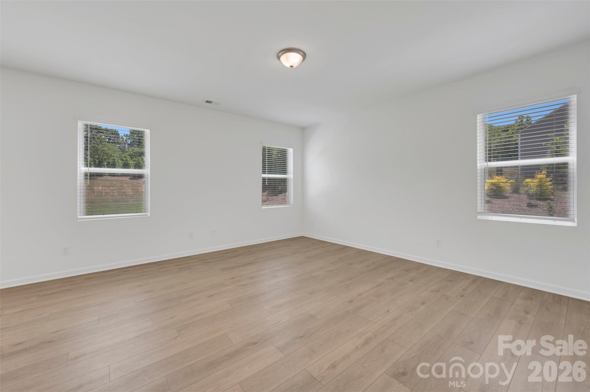 1735 Boulder Ridge Drive Property Photo 10