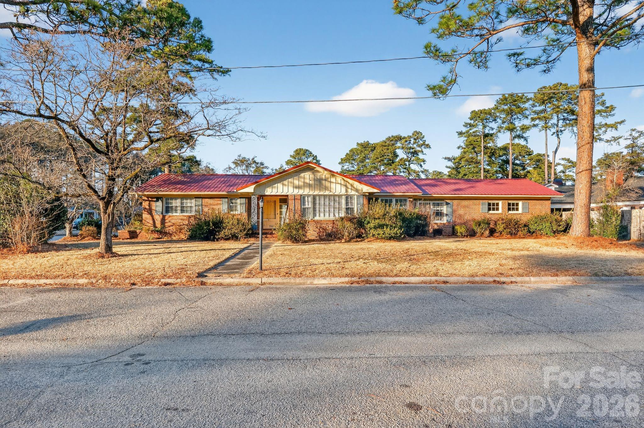 704 W 26th Street