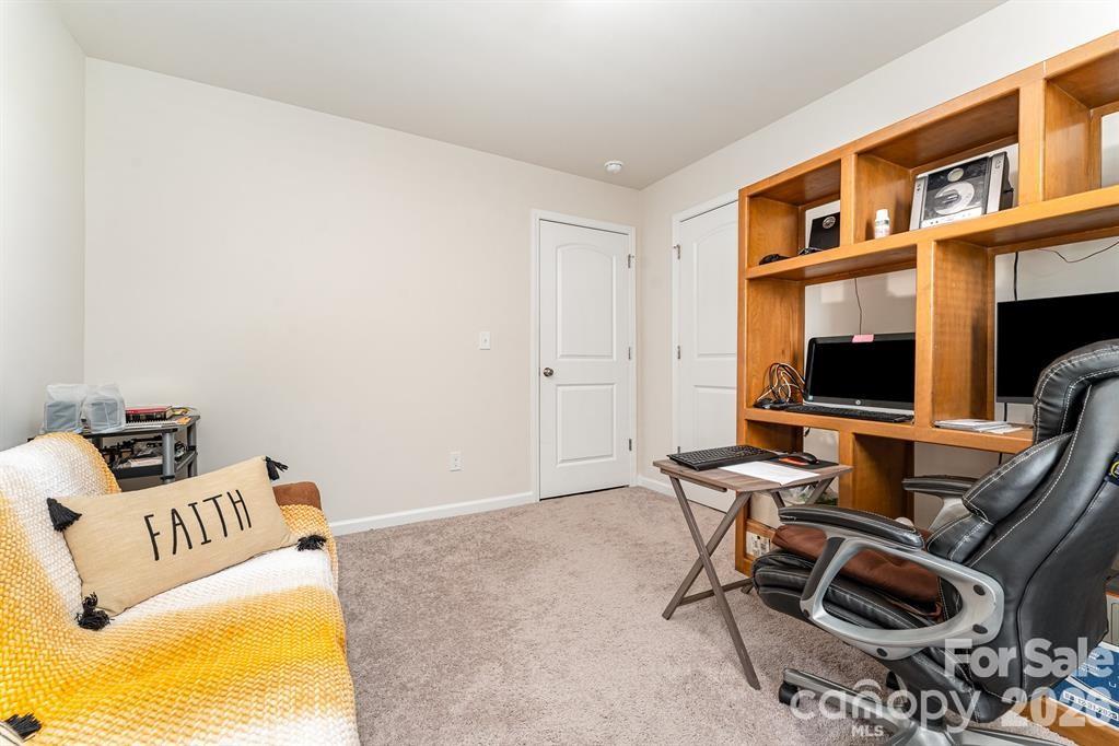 418 Winsley Drive Property Photo 10