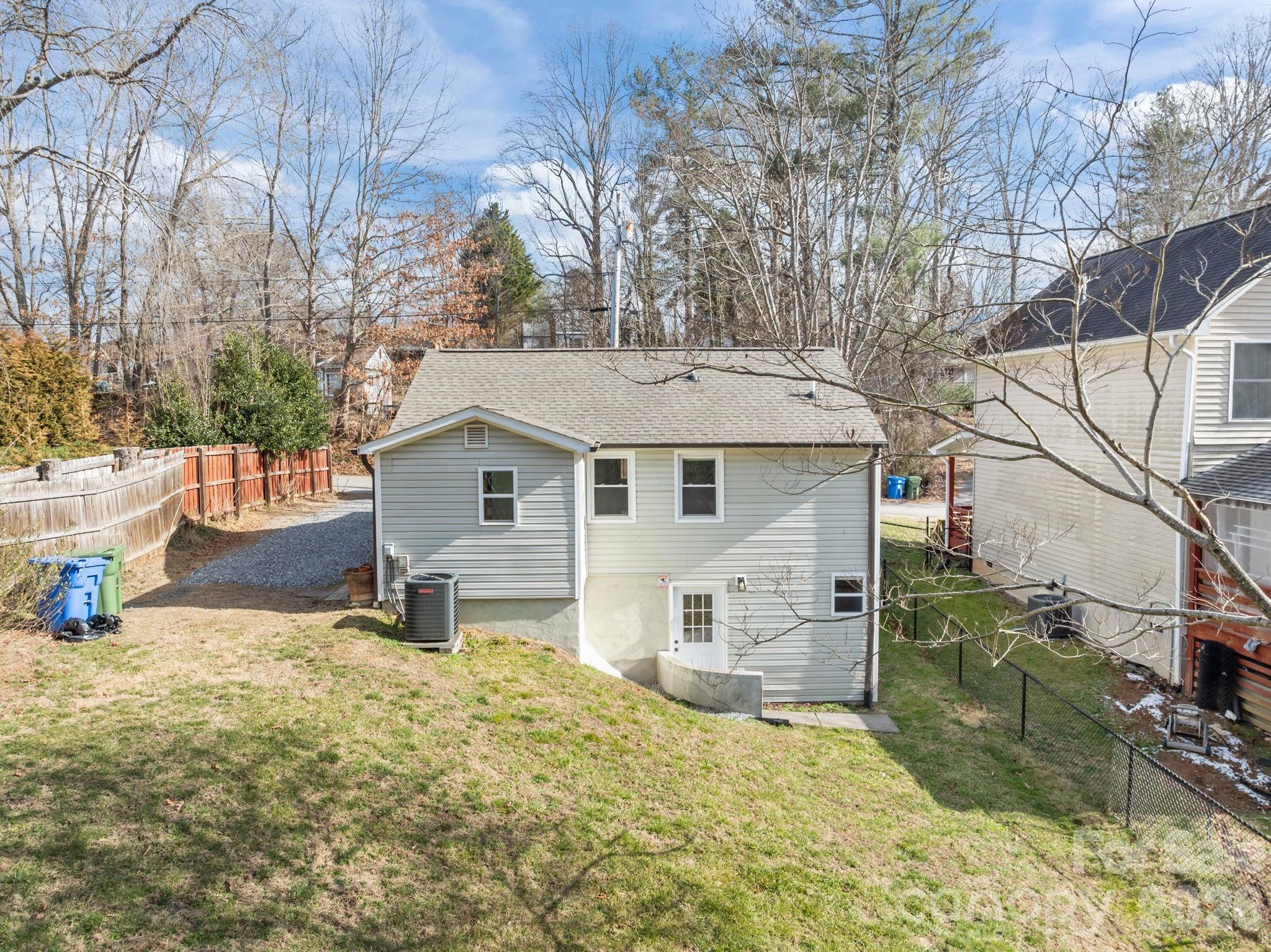 164 Lakeside Drive Property Photo 24
