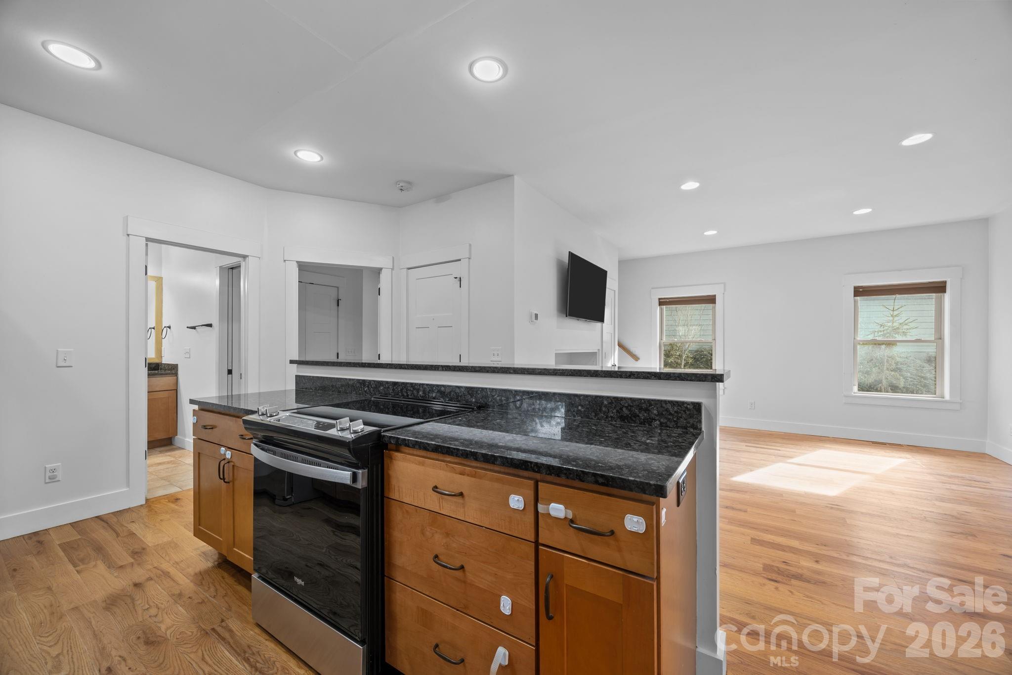 162 Deaver Street Property Photo 9