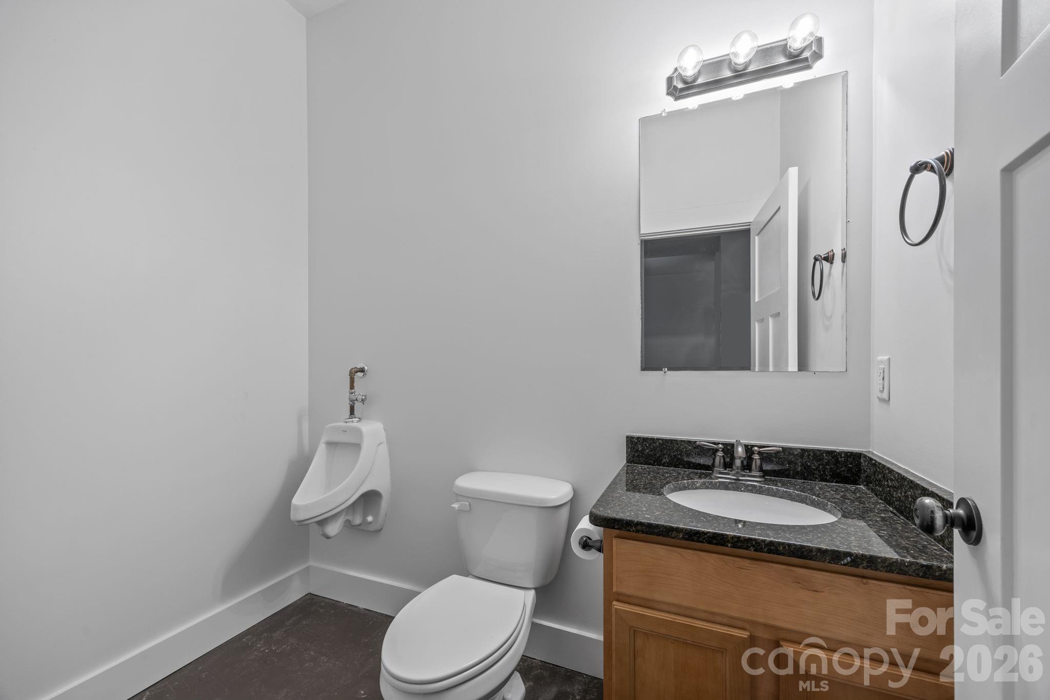 162 Deaver Street Property Photo 32