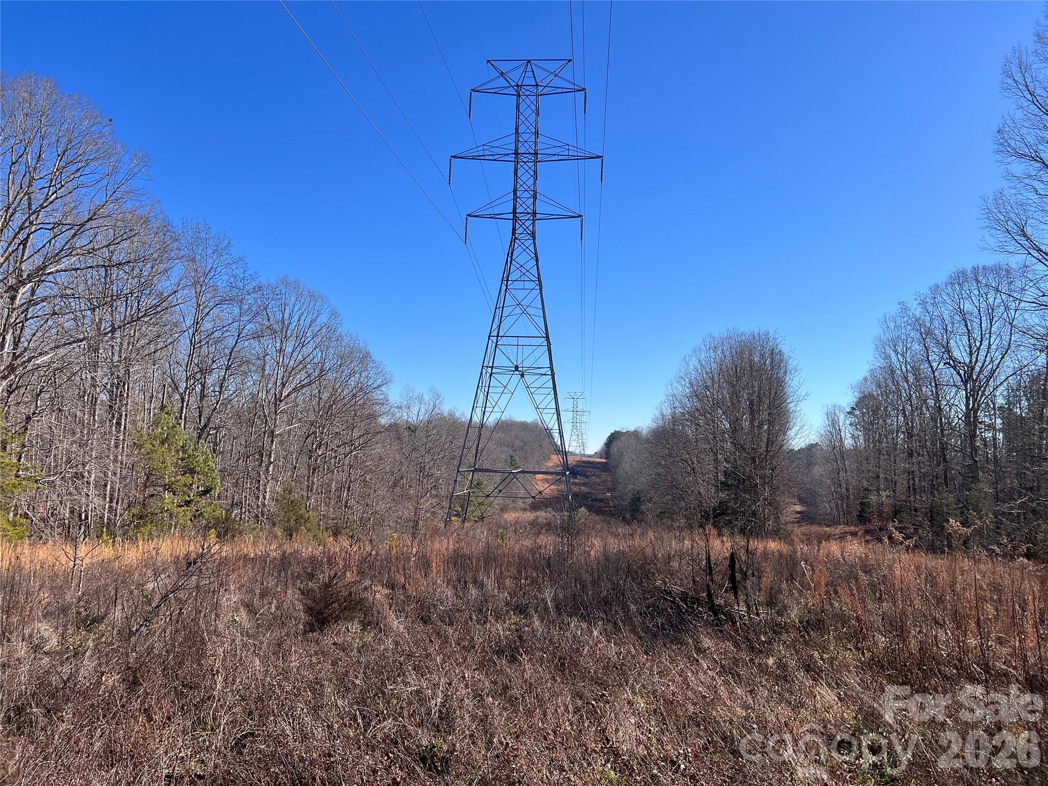 996 Split Trail Road Property Photo 12