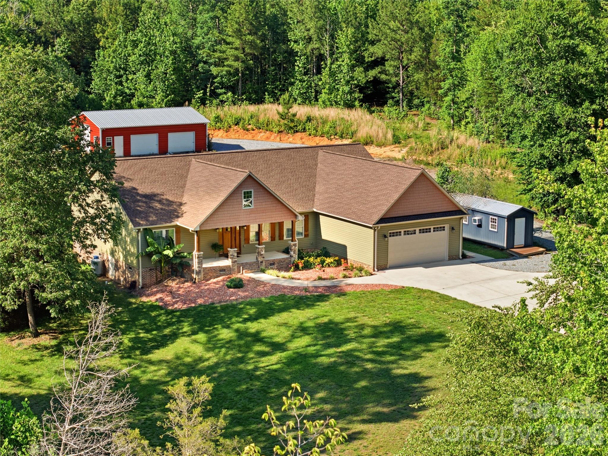 575 Hill Road Property Photo 2