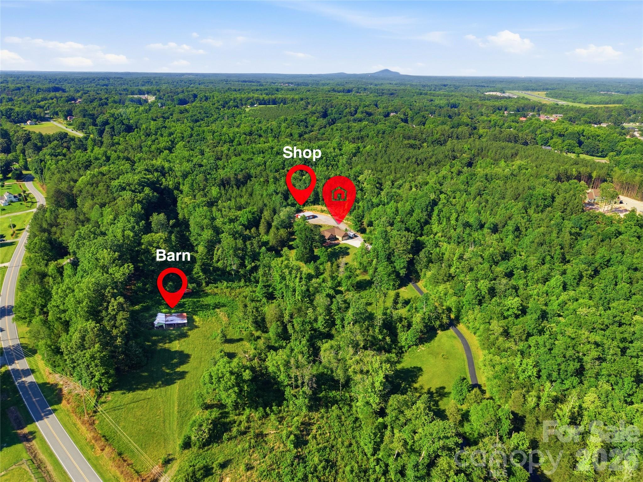 575 Hill Road Property Photo 3