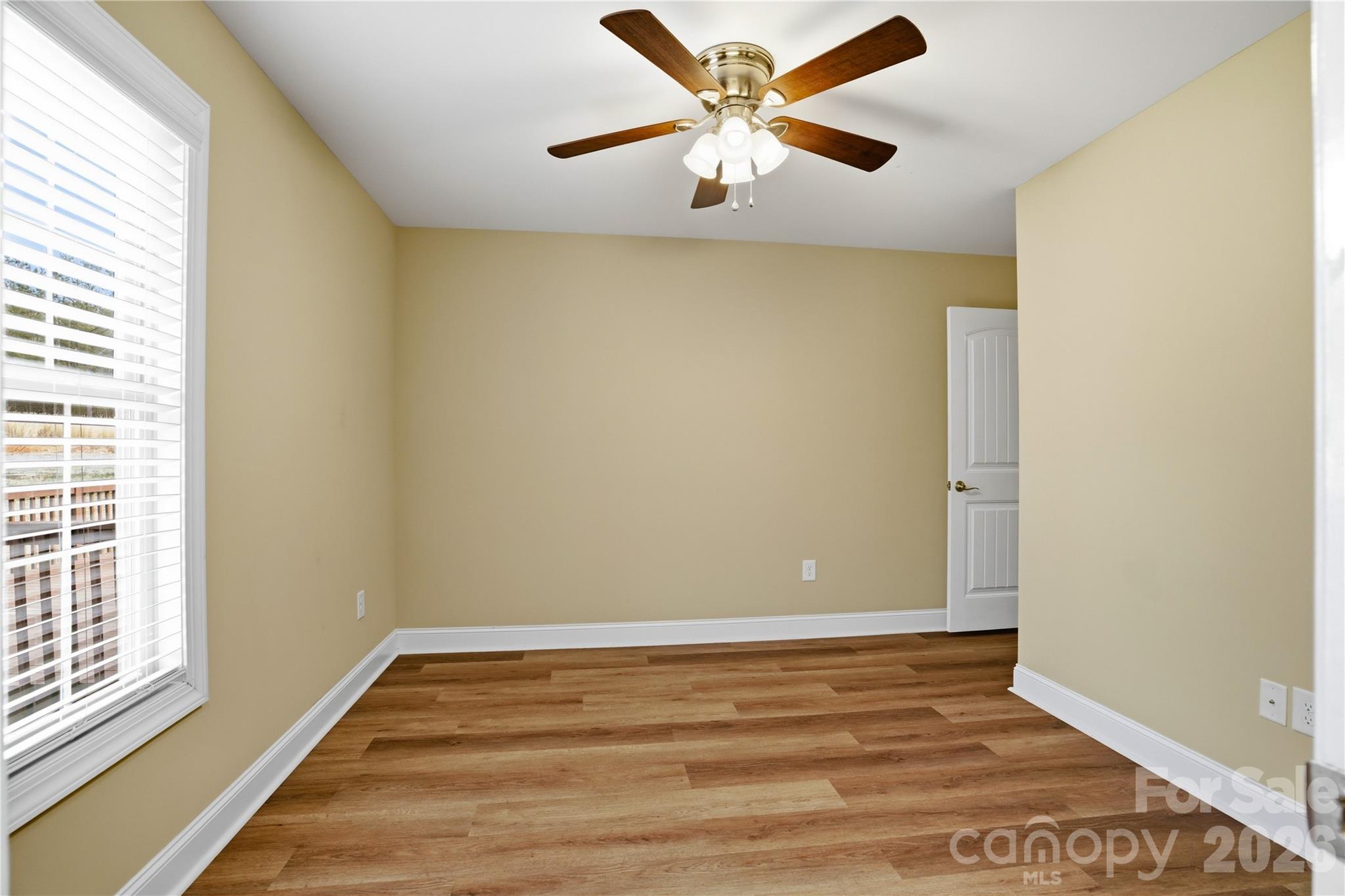 575 Hill Road Property Photo 33