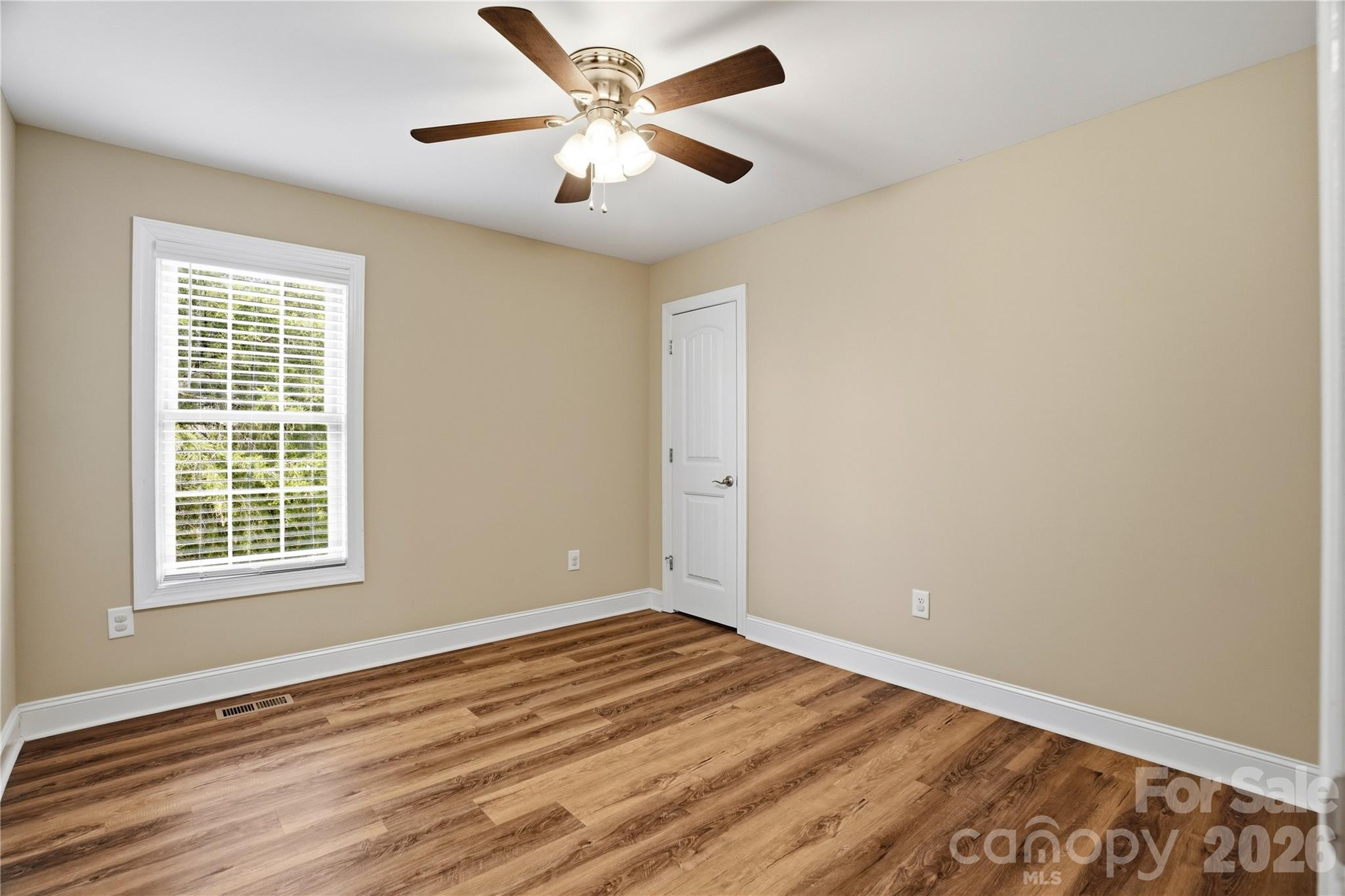 575 Hill Road Property Photo 35