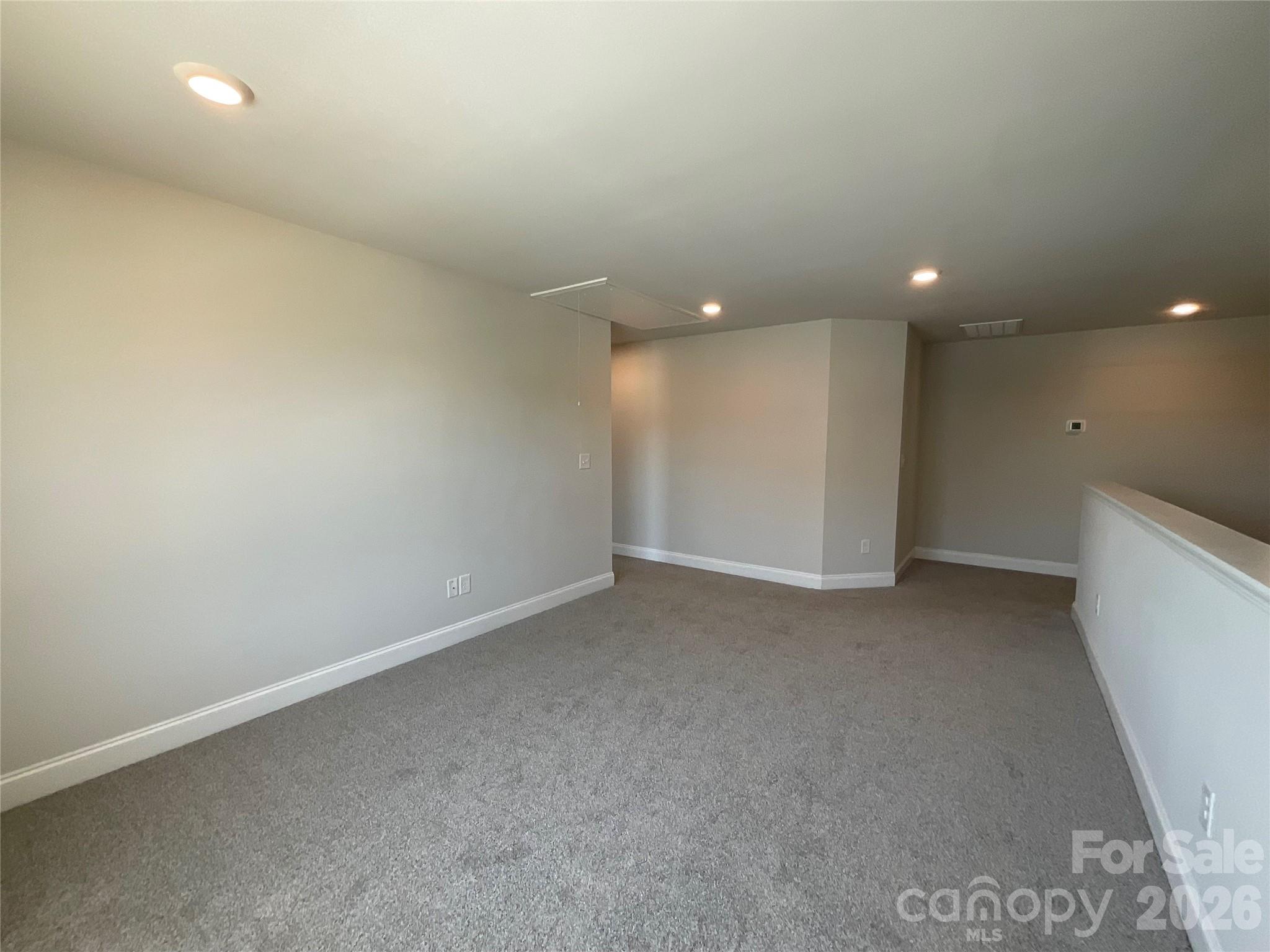 717 Inwood Hill Drive 95 Property Photo 21