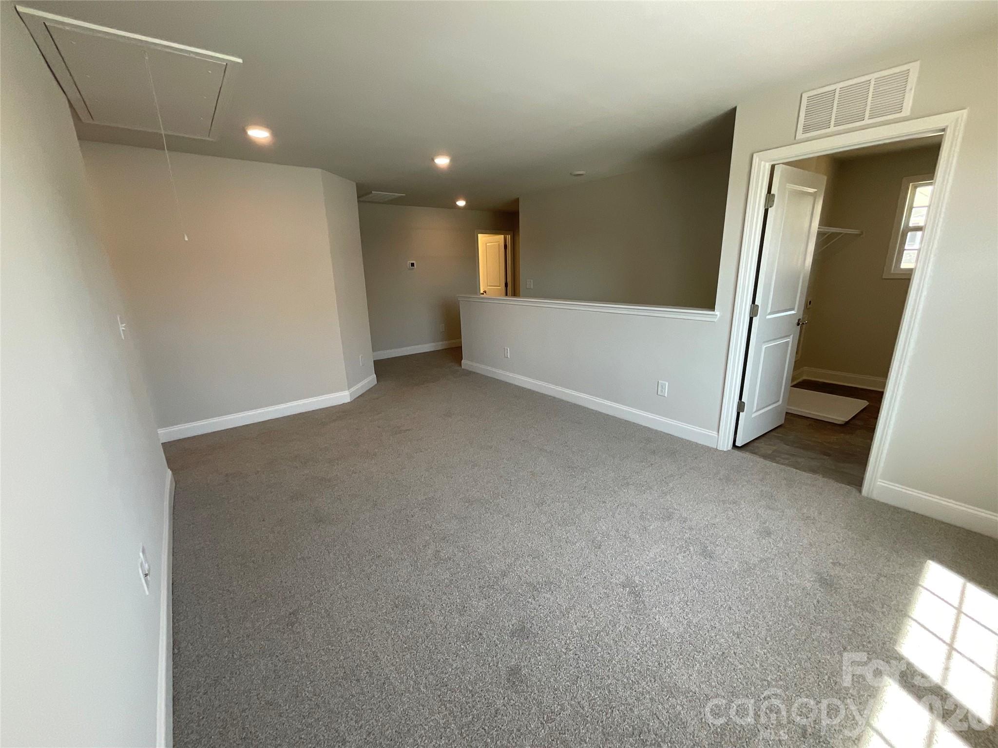 717 Inwood Hill Drive 95 Property Photo 23