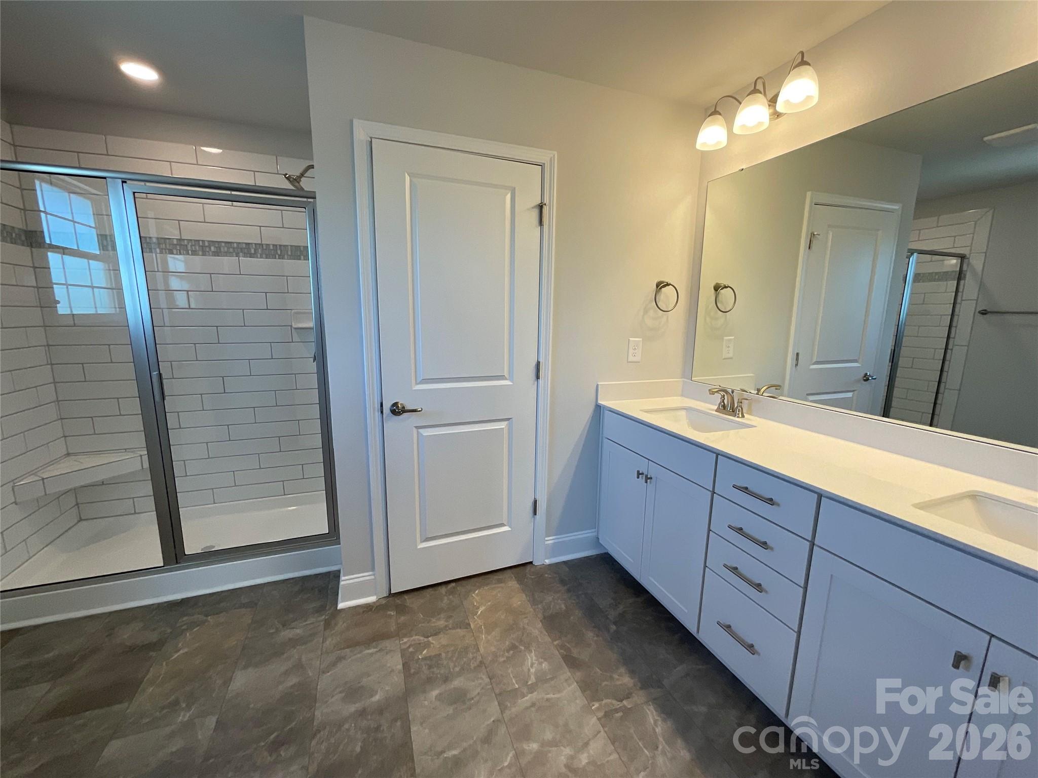 717 Inwood Hill Drive 95 Property Photo 28