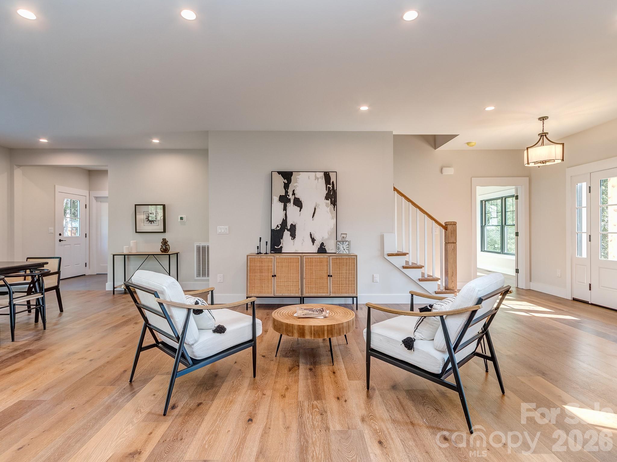 4899 Moonlite Bay Drive Property Photo 7
