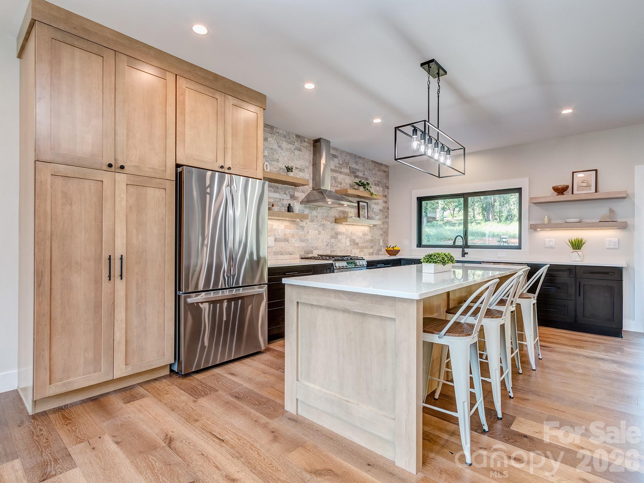 4899 Moonlite Bay Drive Property Photo 10