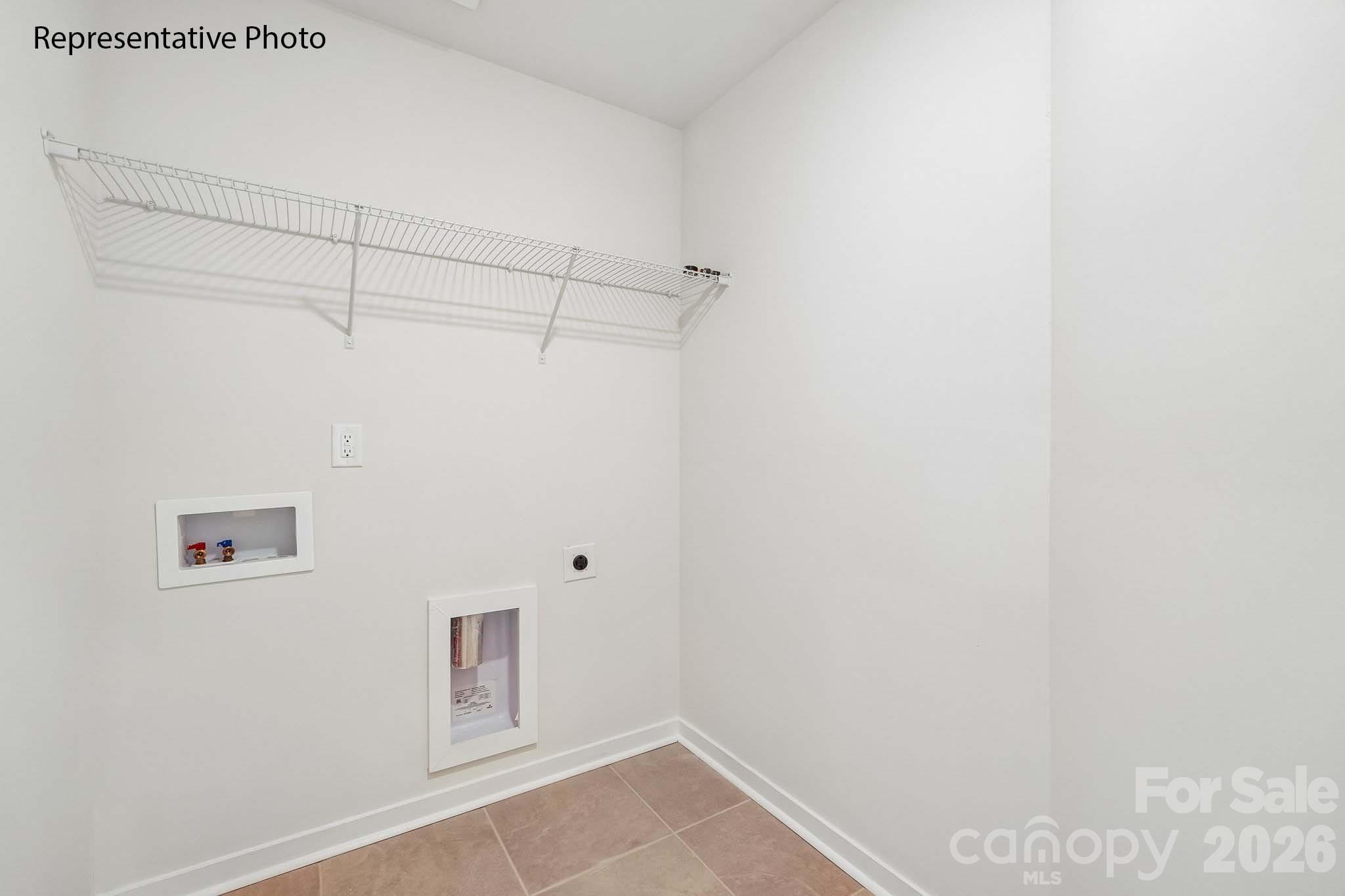 4285 Round Table Drive Property Photo 23
