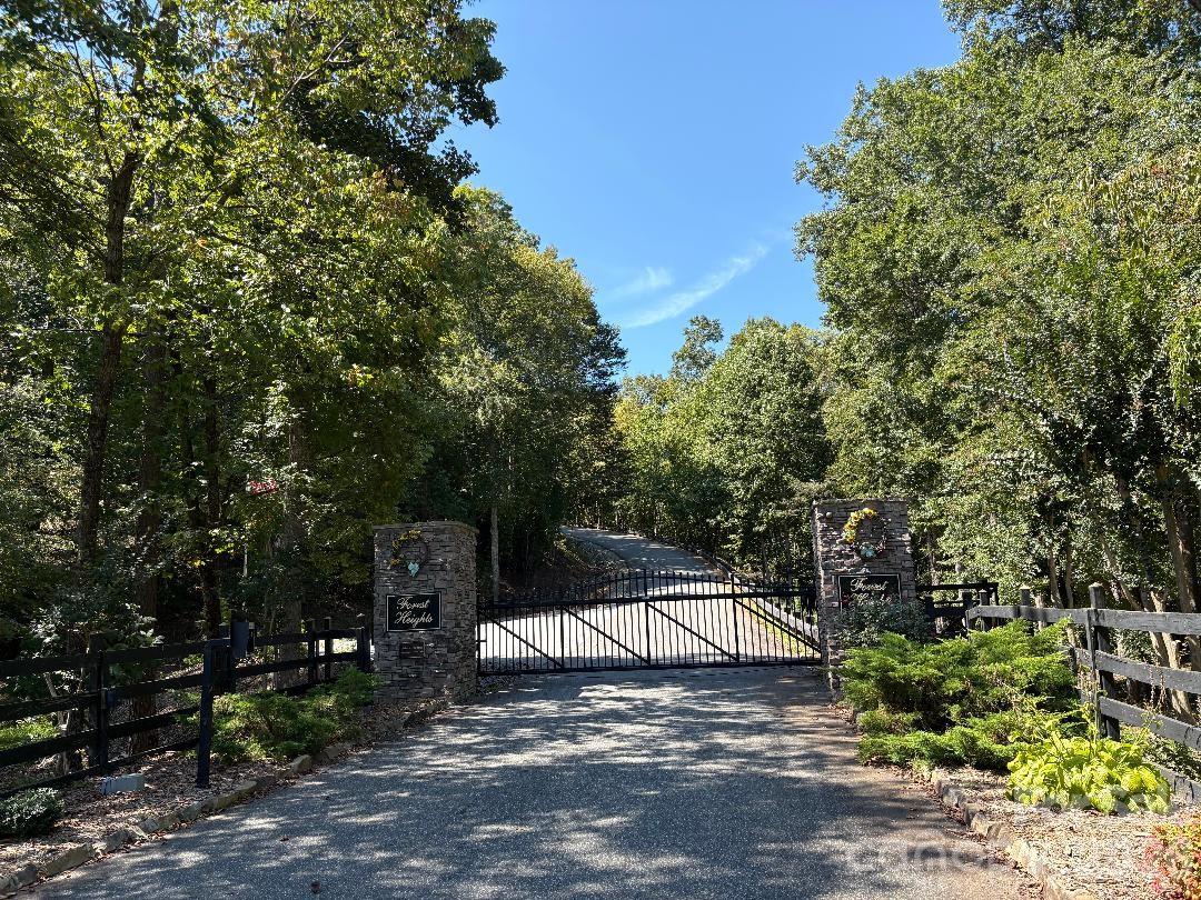 Lot 106 Ravenswood Drive Property Photo 1
