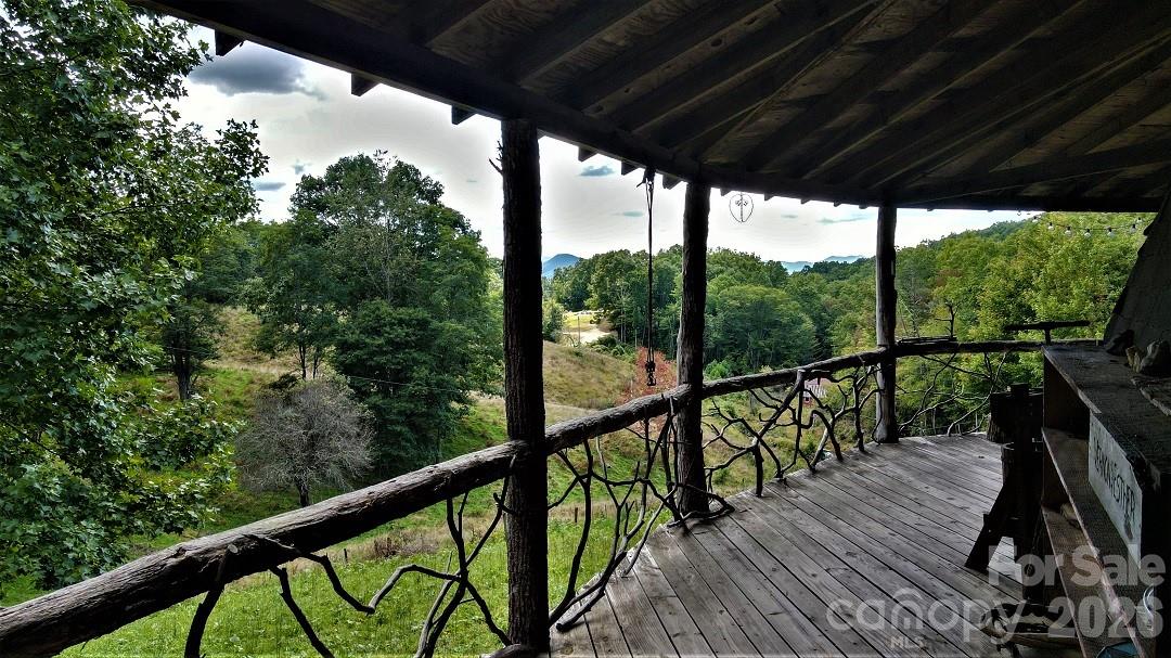 745 Broom Road Property Photo 11