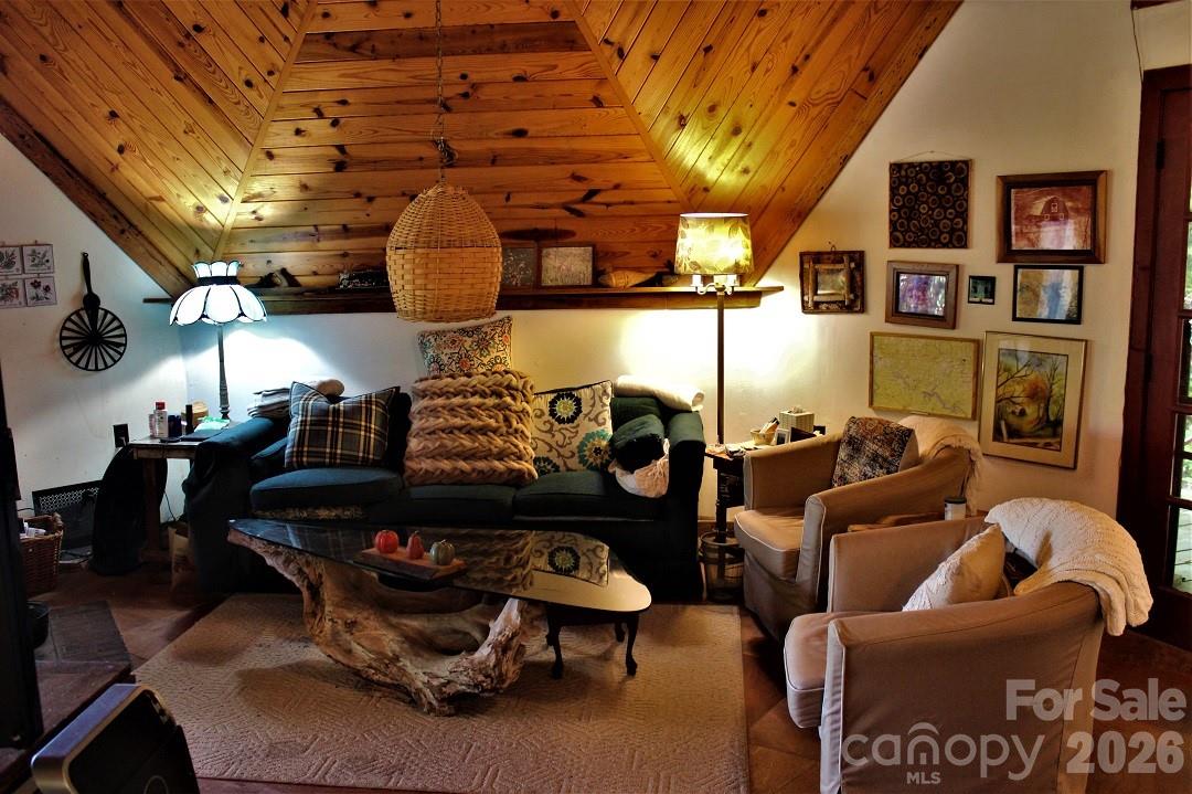 745 Broom Road Property Photo 22