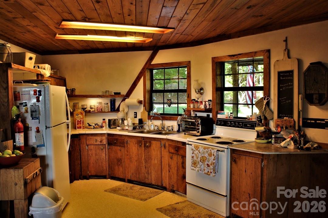 745 Broom Road Property Photo 26