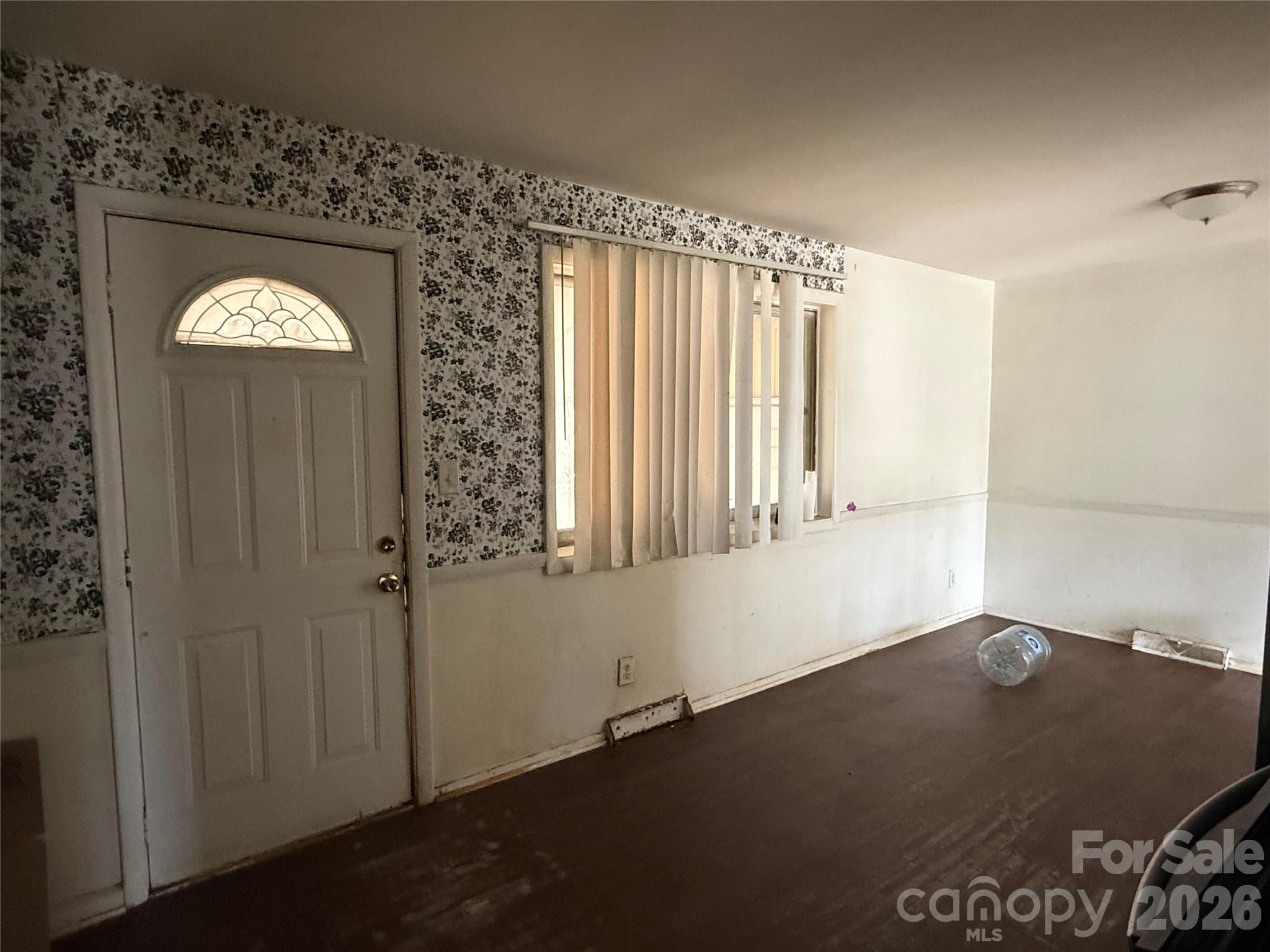 2732 Alleghany Street Property Photo 6