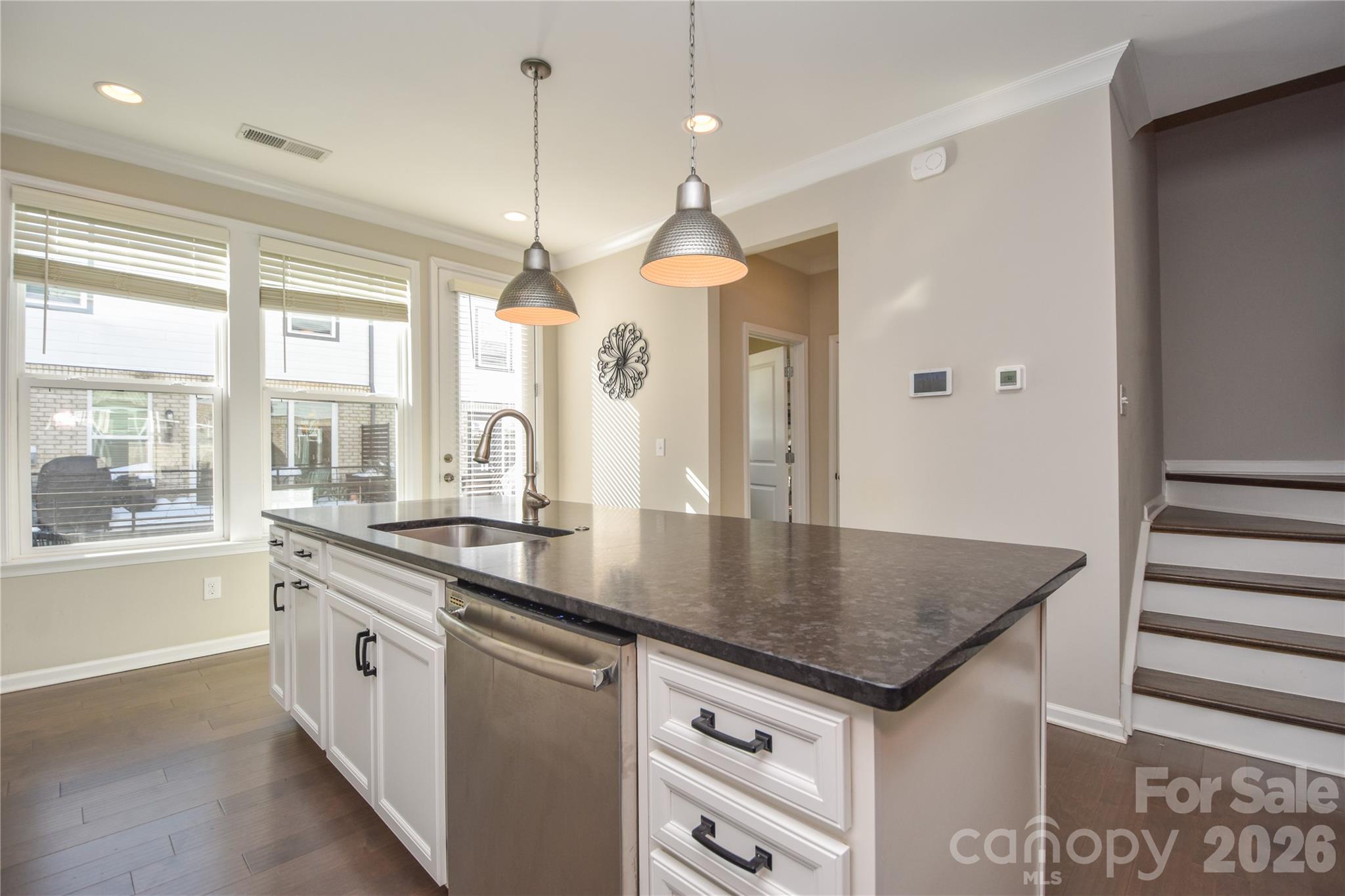 612 Tudor Park Way Property Photo 12
