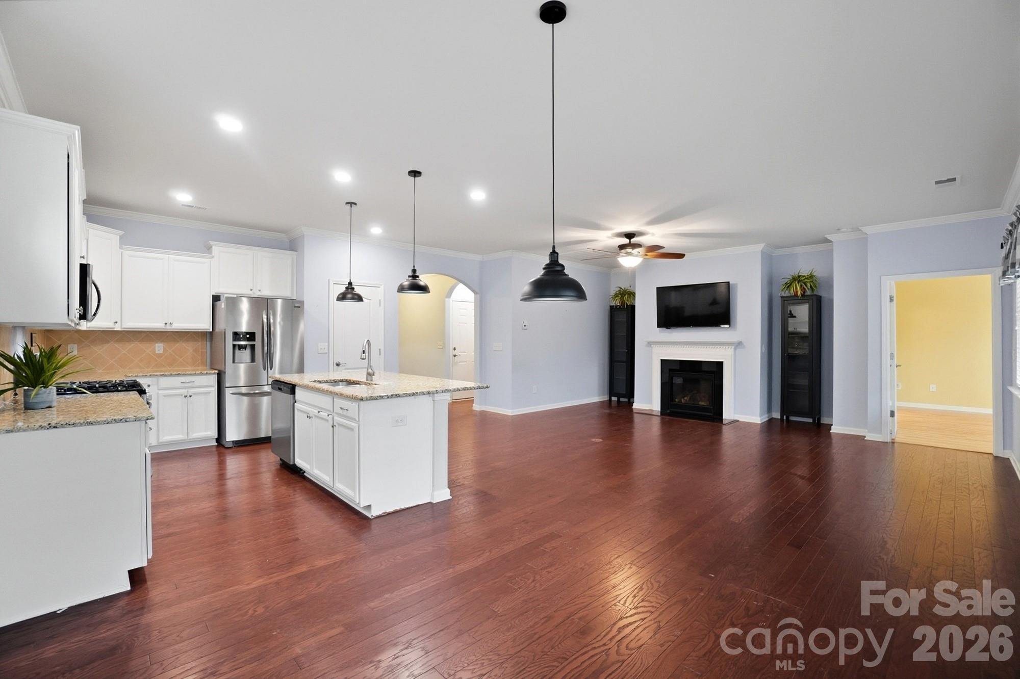 8028 Asher Chase Trail Property Photo 13