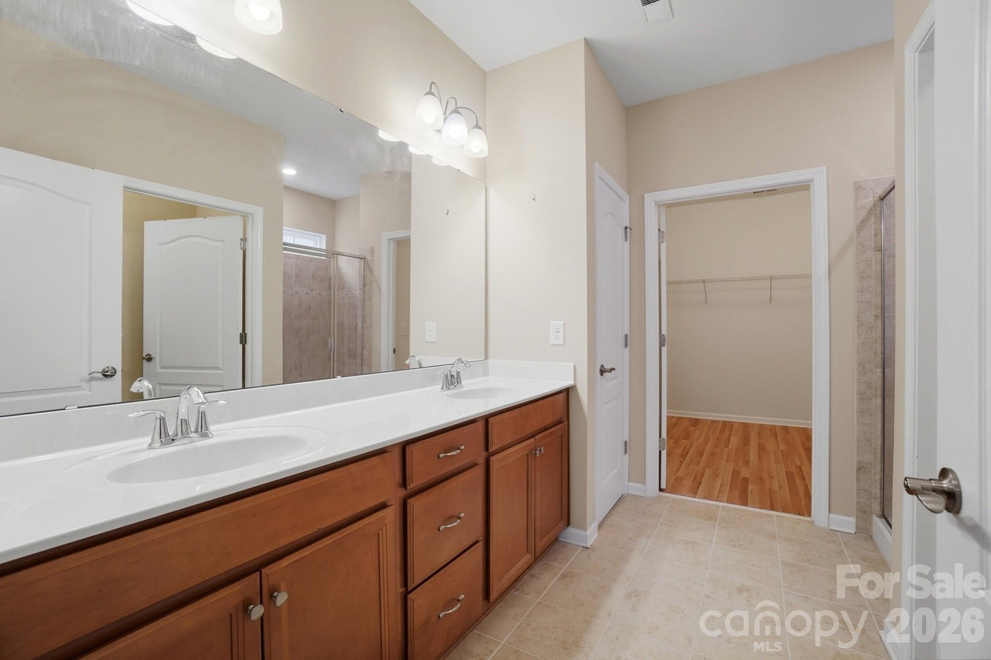 8028 Asher Chase Trail Property Photo 18