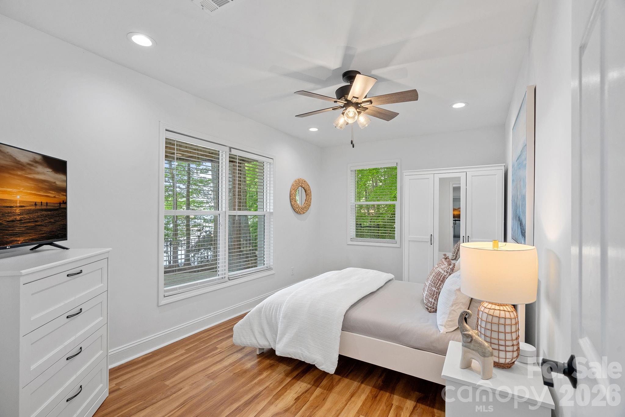 139 Hawks Point Drive Property Photo 32