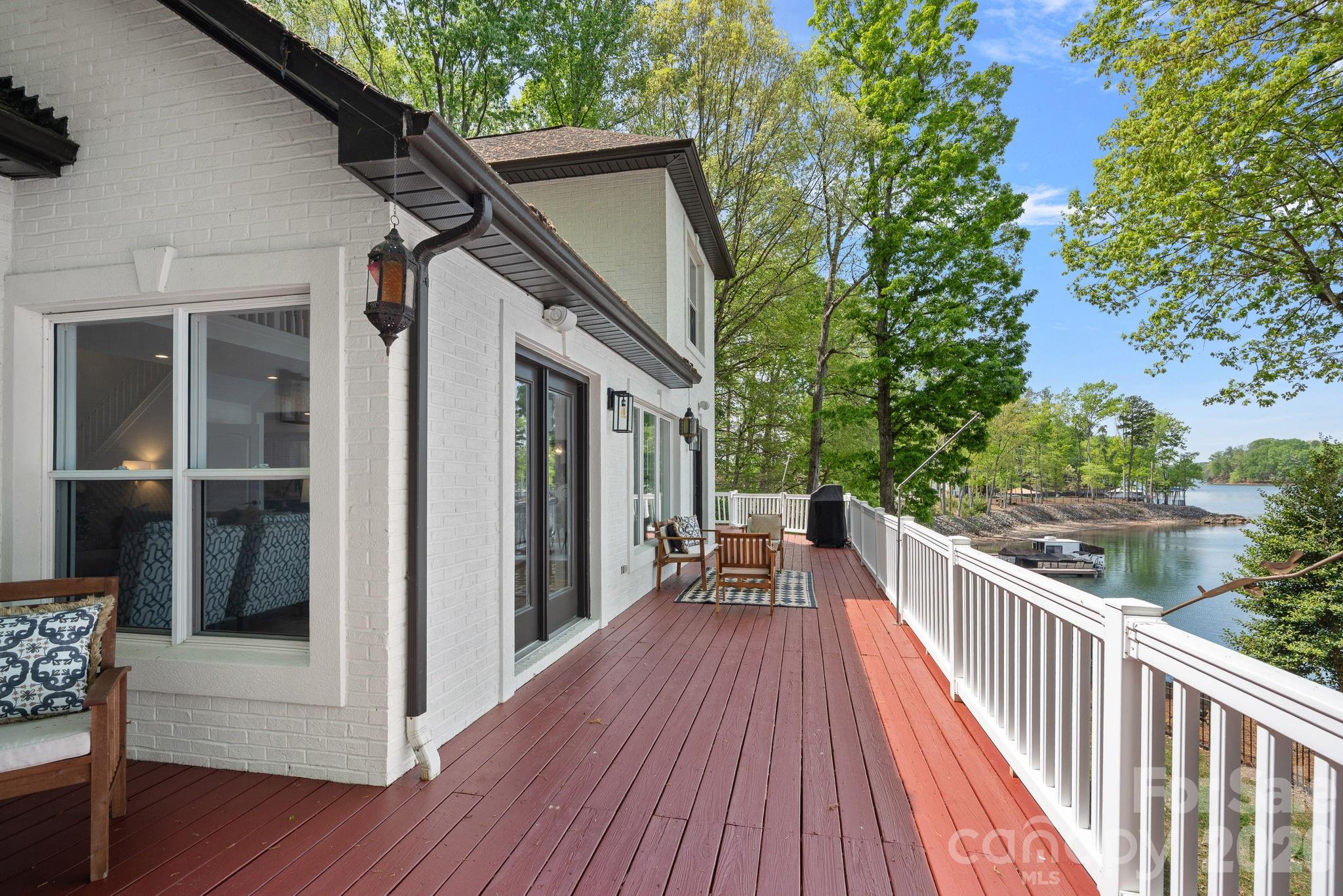 139 Hawks Point Drive Property Photo 34