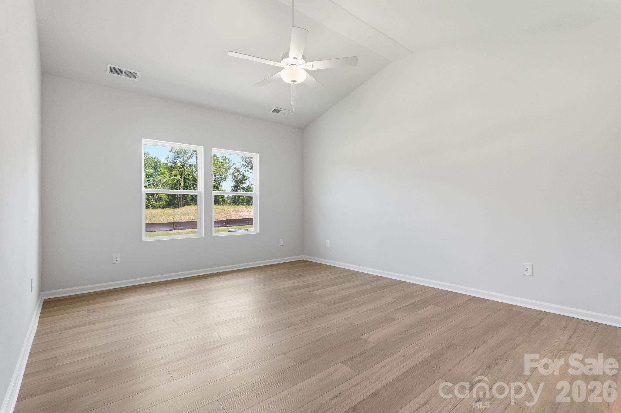 206 Rodeo Drive 25 Property Photo 11