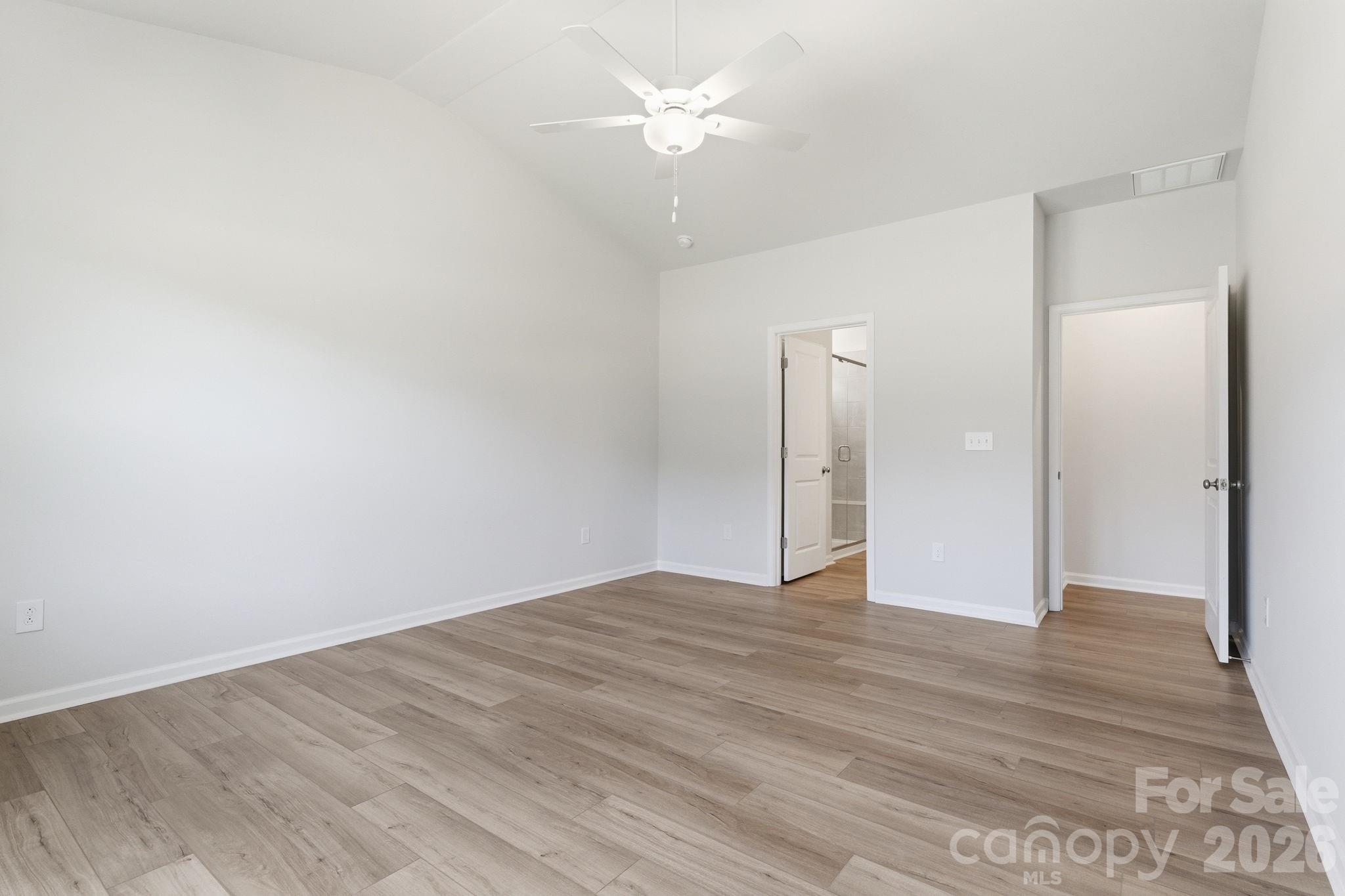 206 Rodeo Drive 25 Property Photo 12