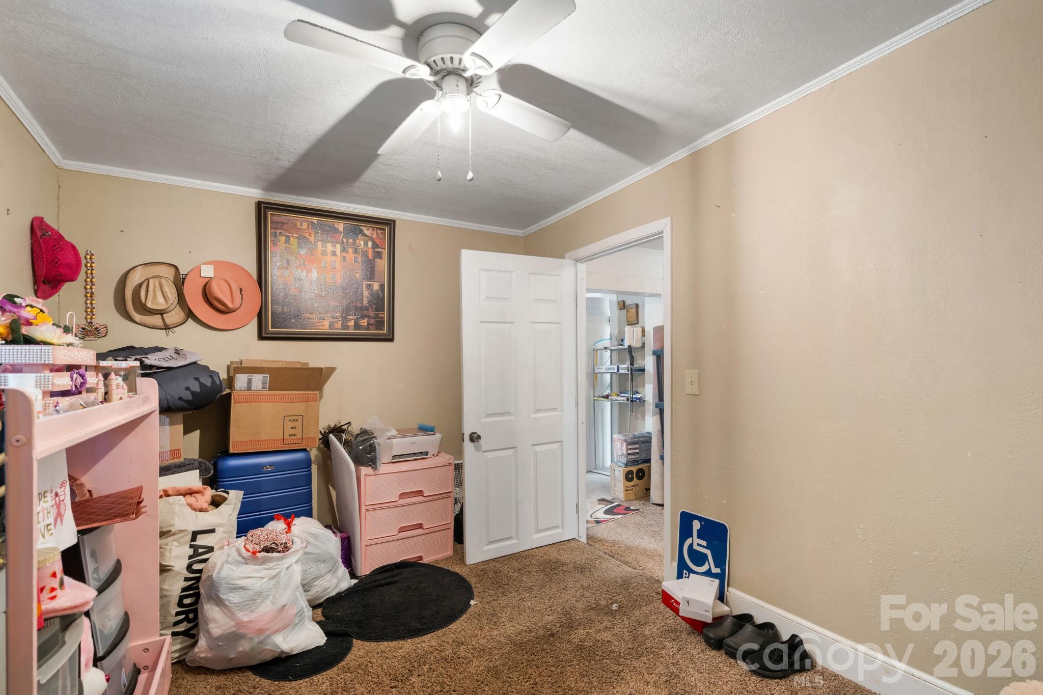 1242 W Airline Avenue Property Photo 5