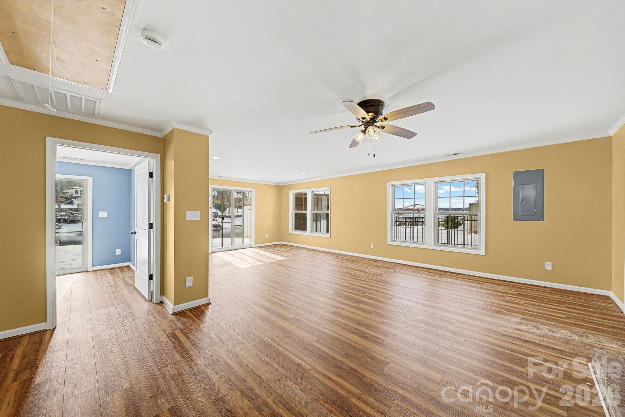 243 Shore Lane Property Photo 12