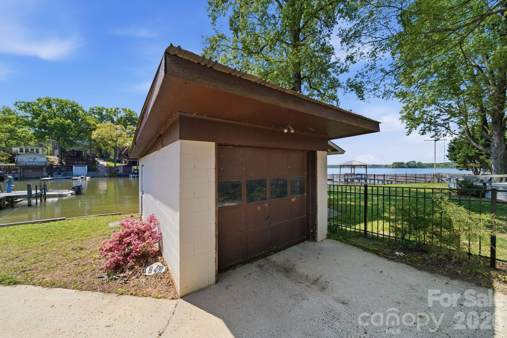243 Shore Lane Property Photo 47