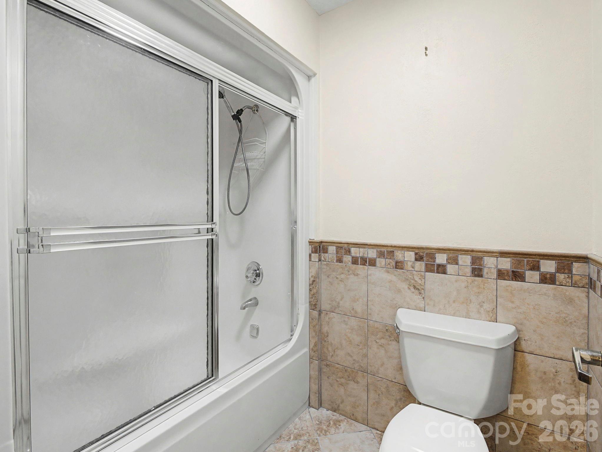 605 Red Oak Drive Property Photo 28