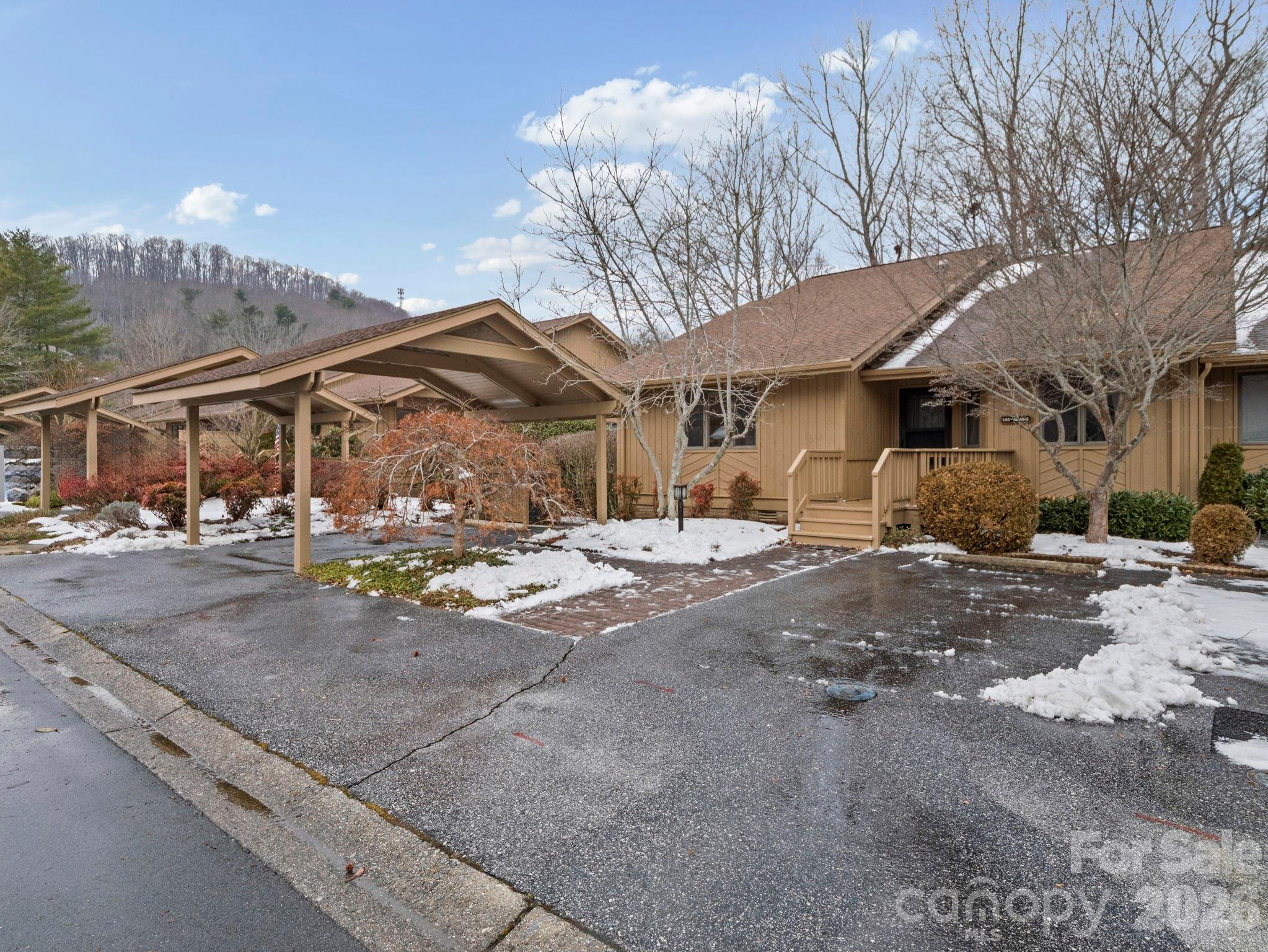 605 Red Oak Drive Property Photo 40