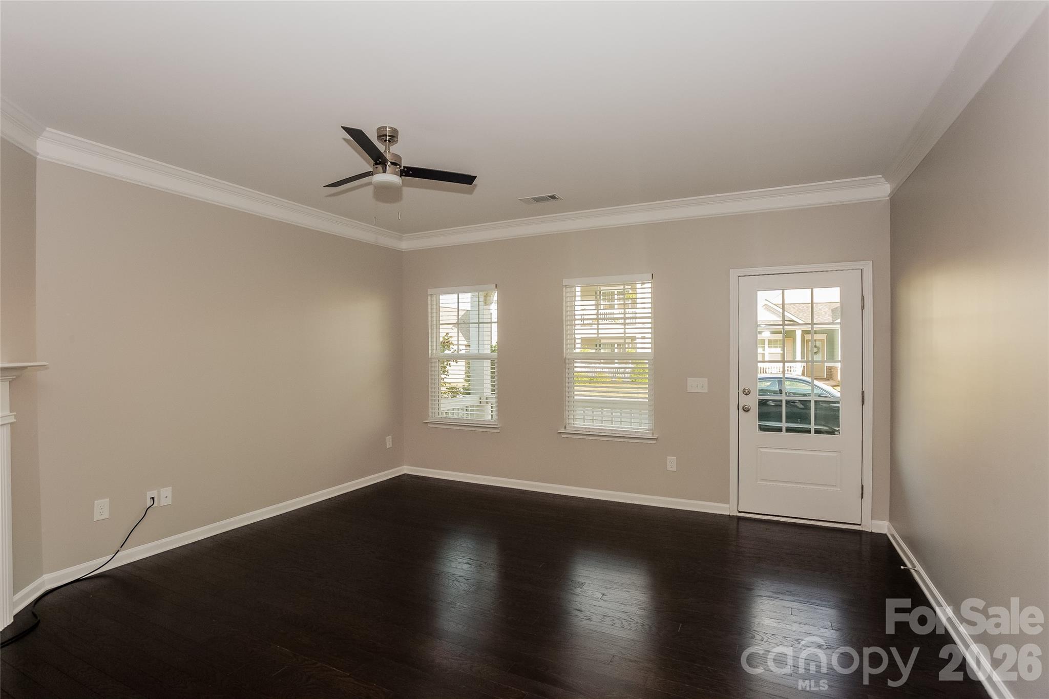 288 Harrison Lane Property Photo 4