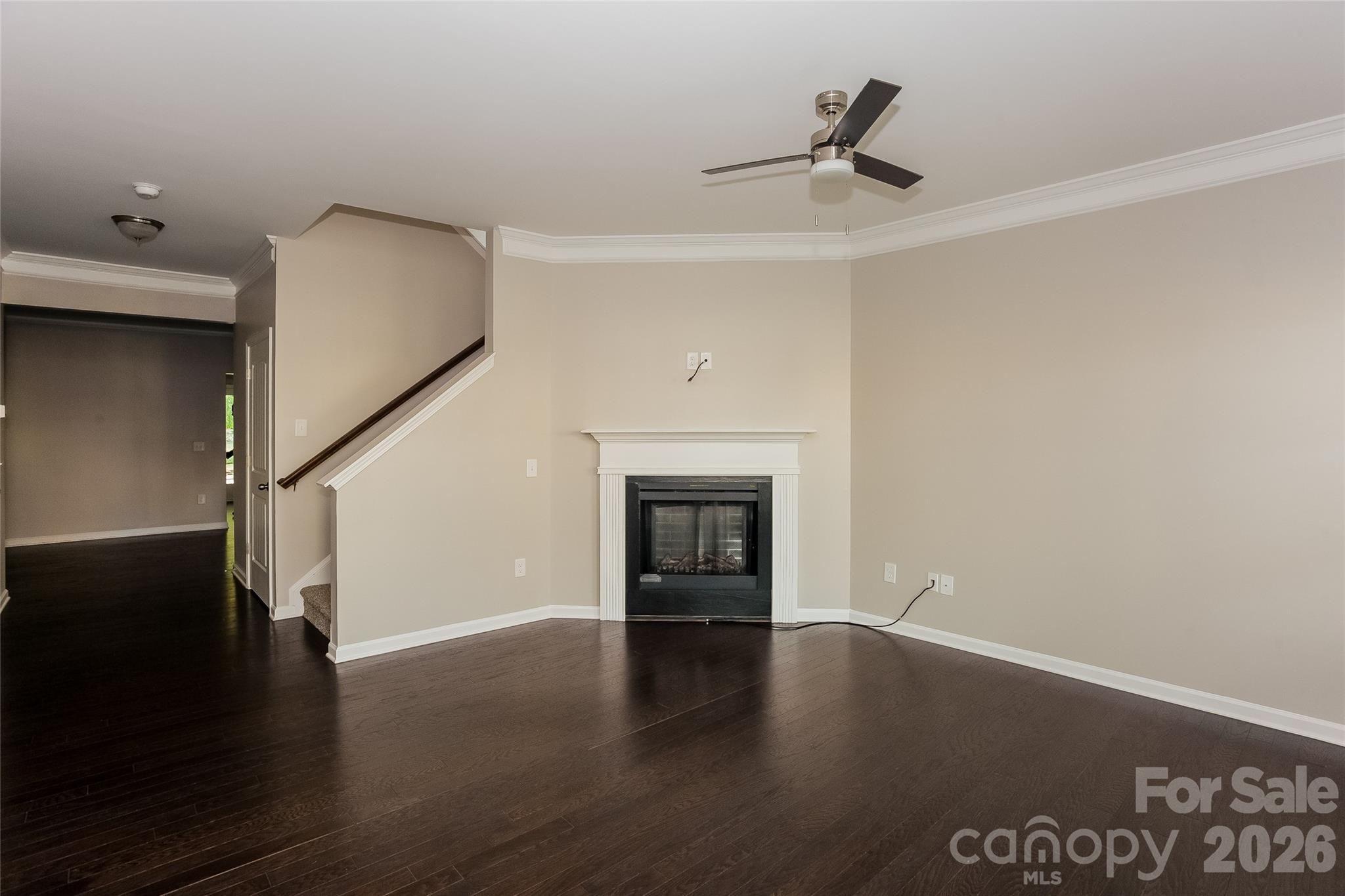288 Harrison Lane Property Photo 5