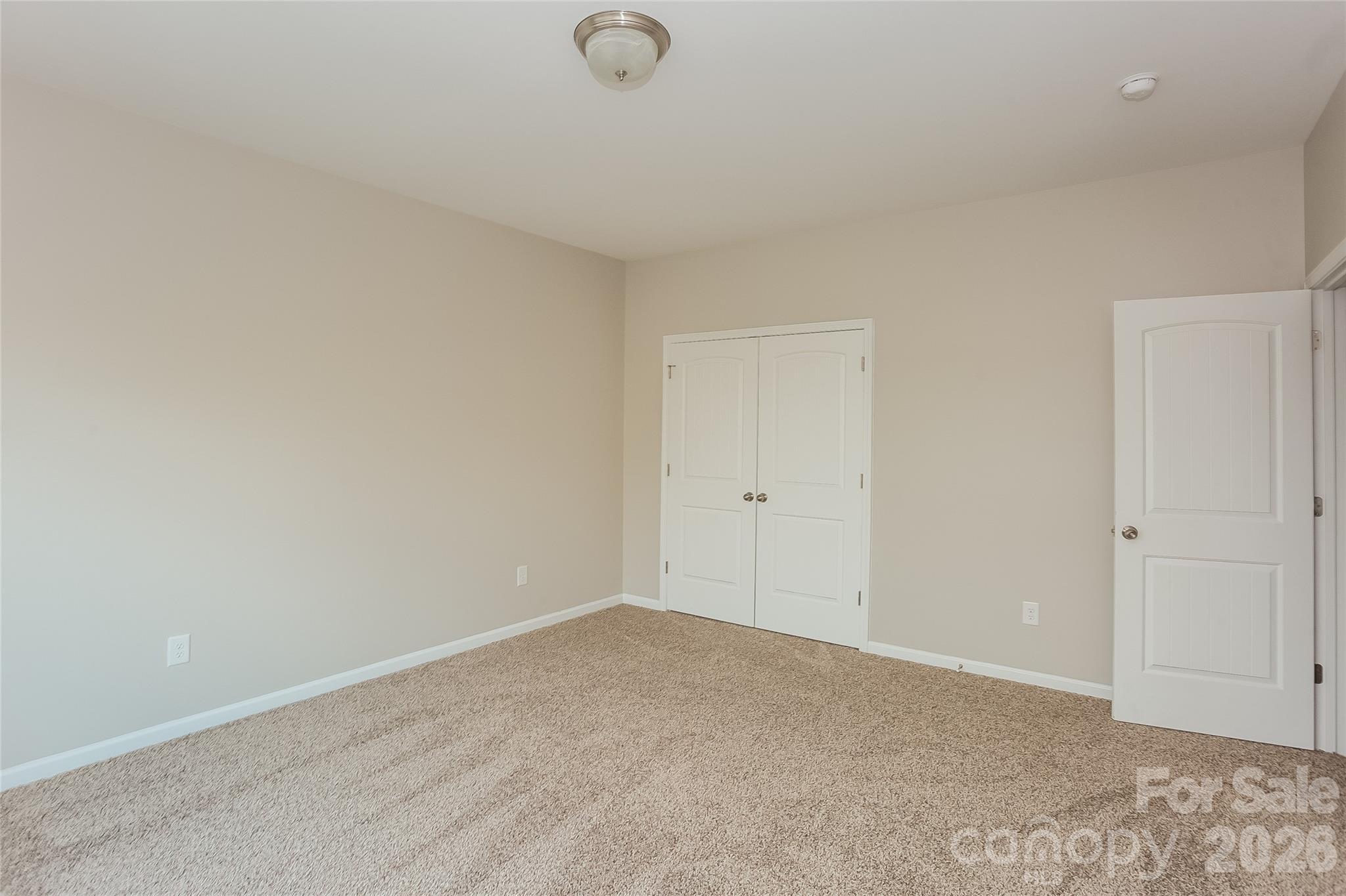288 Harrison Lane Property Photo 8