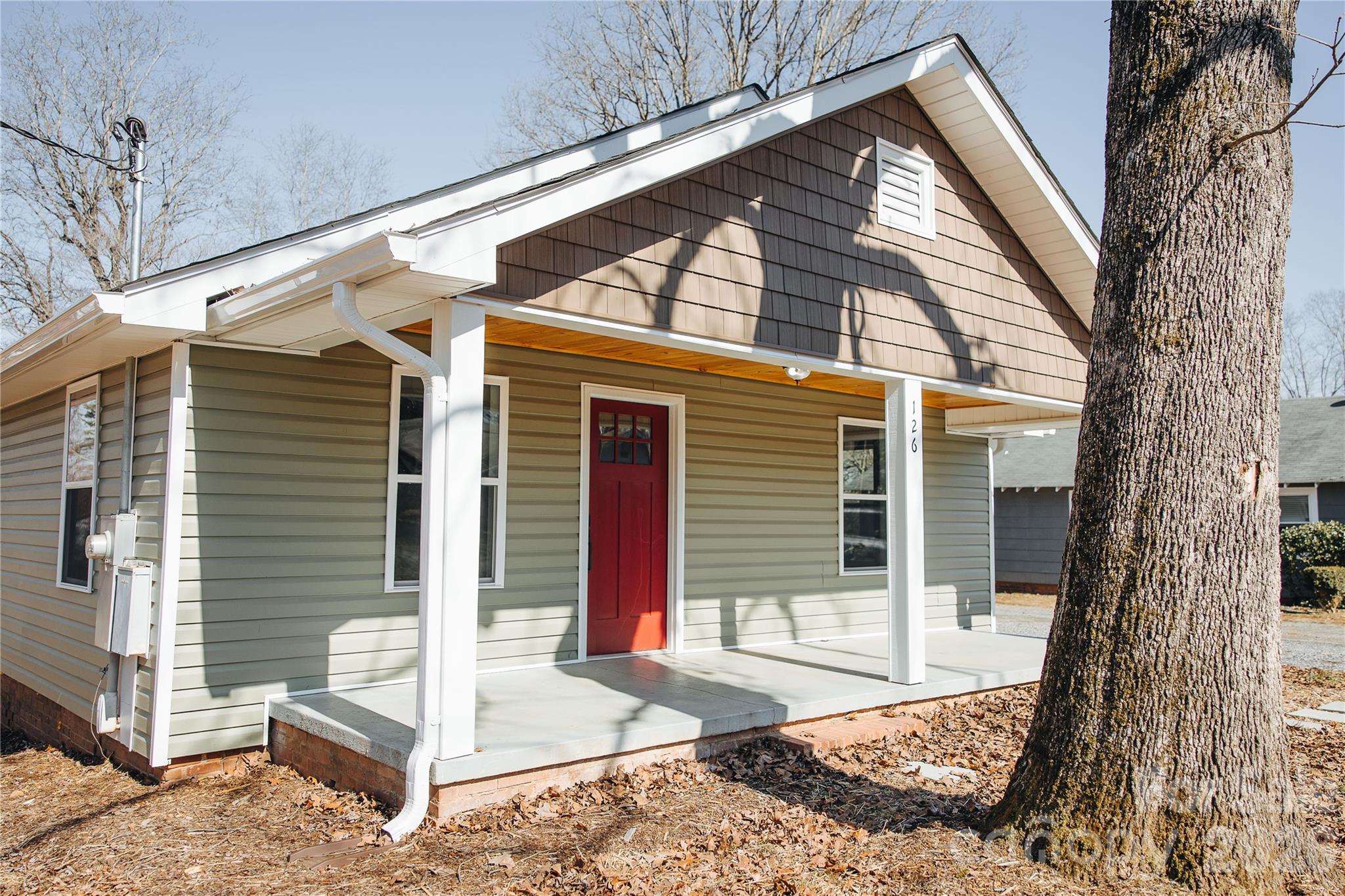 126 Campbell Street Property Photo 3