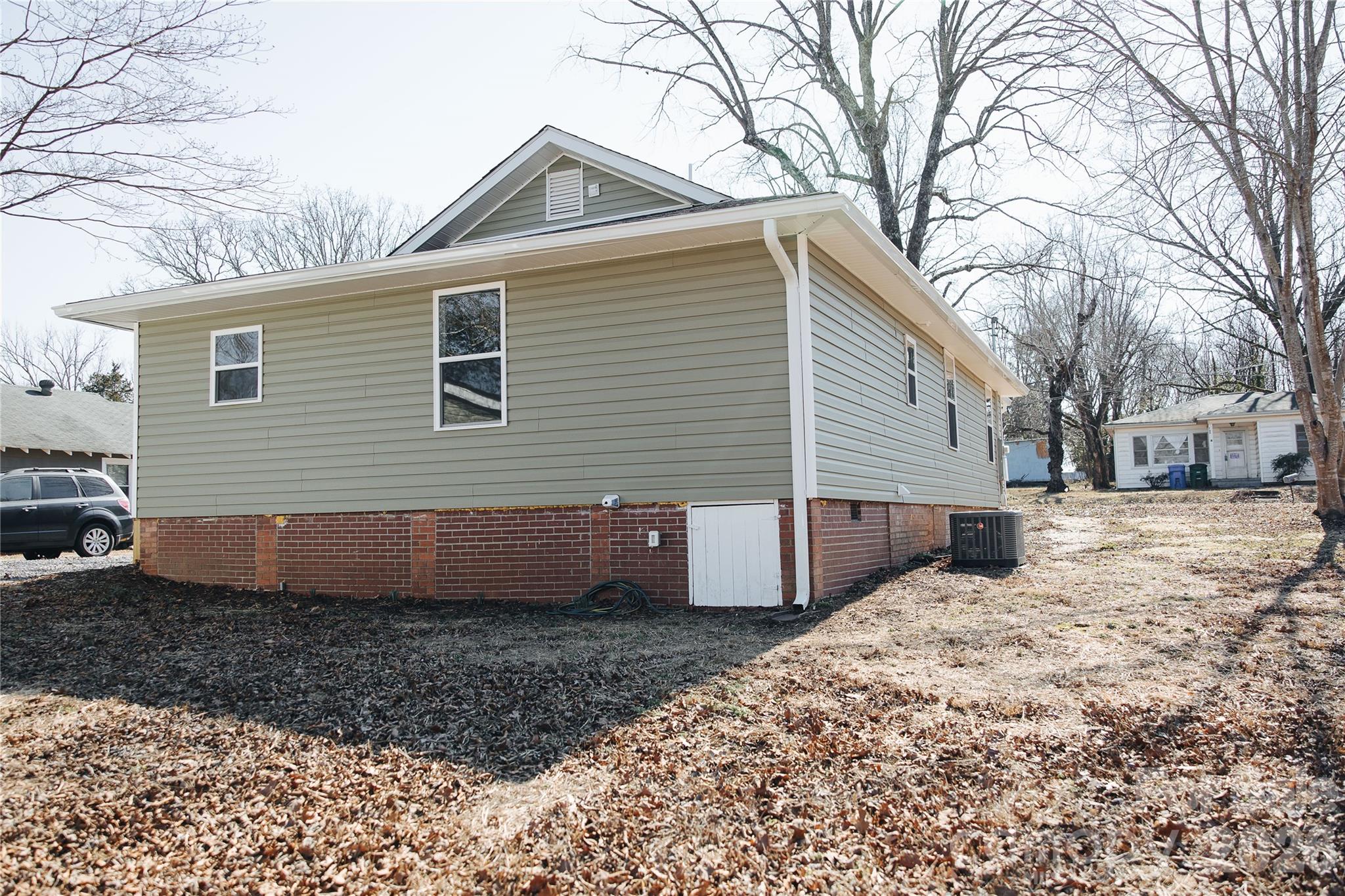 126 Campbell Street Property Photo 16