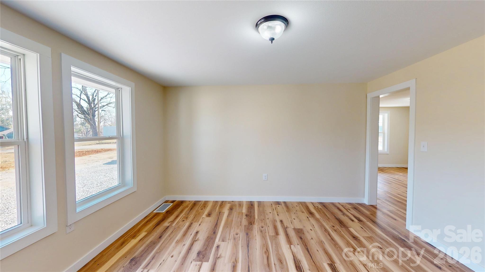 126 Campbell Street Property Photo 22