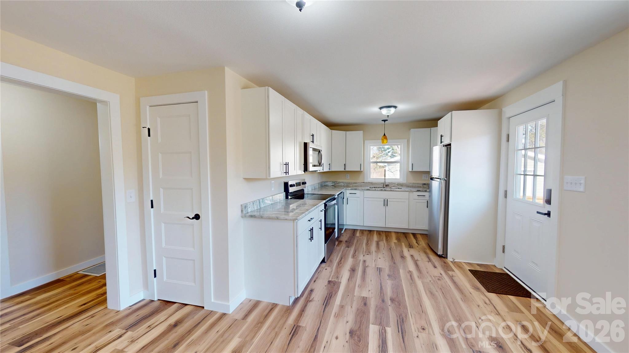 126 Campbell Street Property Photo 23
