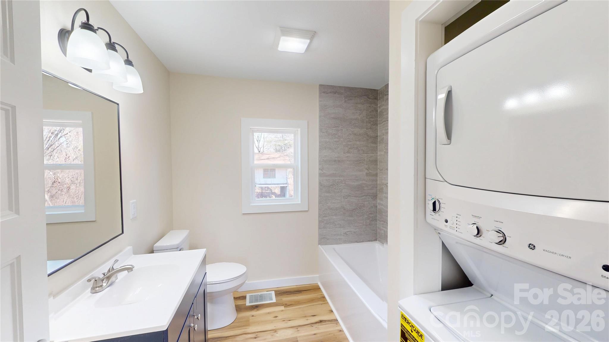 126 Campbell Street Property Photo 29
