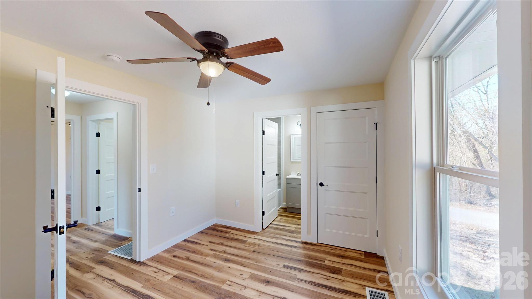 126 Campbell Street Property Photo 31