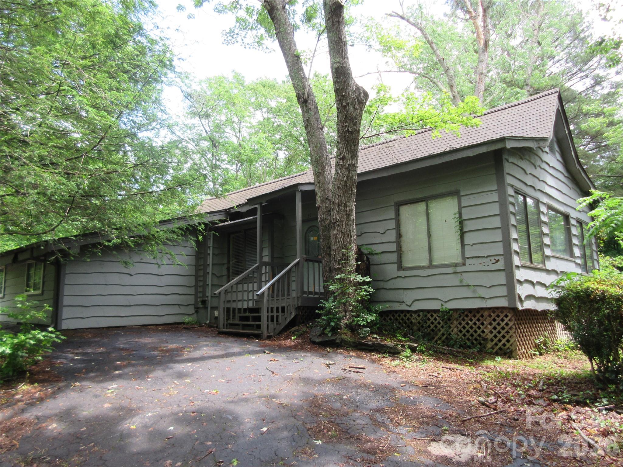 31 Ford Ridge Lane Property Photo 1