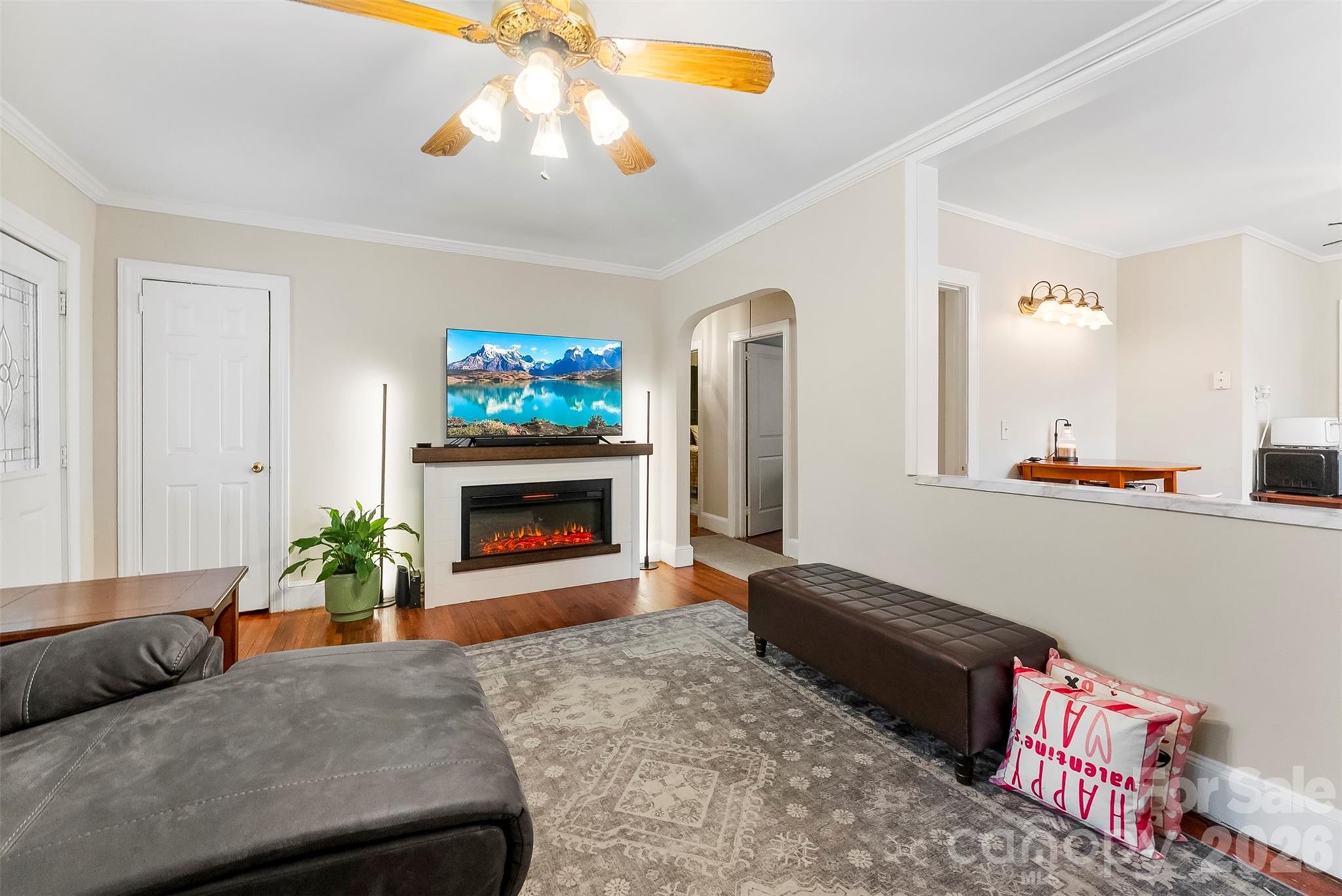 107 Oakland Road Property Photo 4