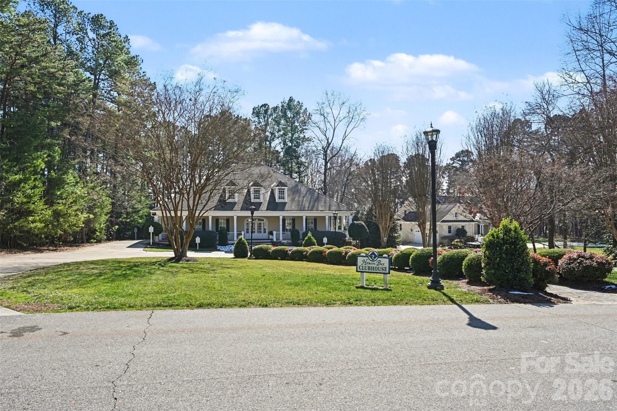 206 Lakewood Court Property Photo 8