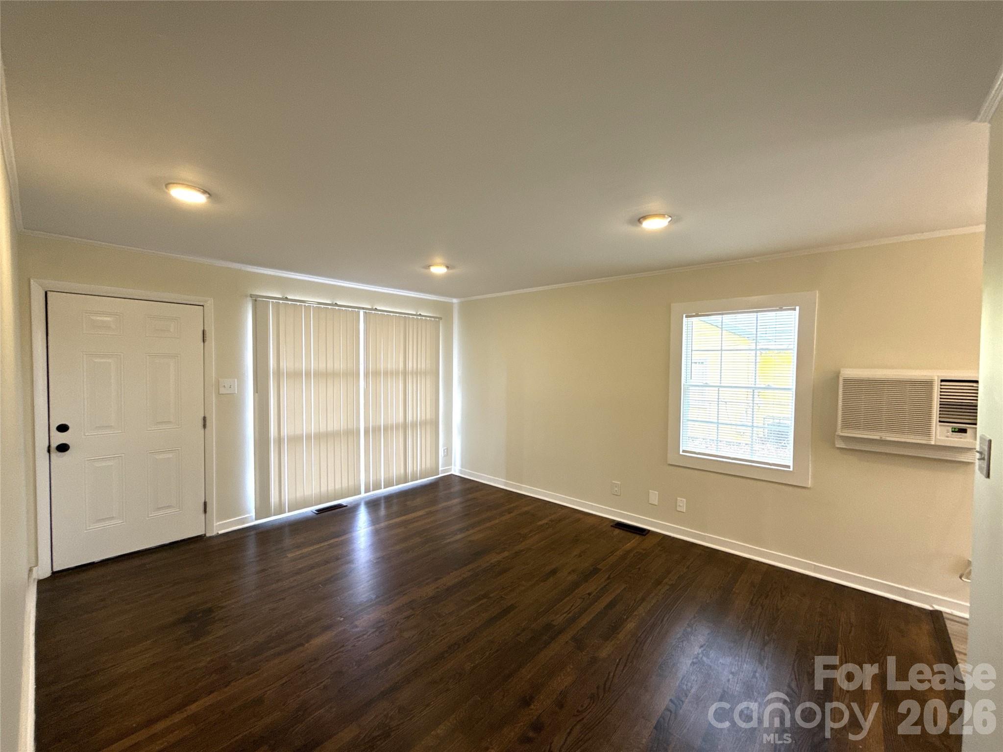 4625 Nations Crossing Road Property Photo 3